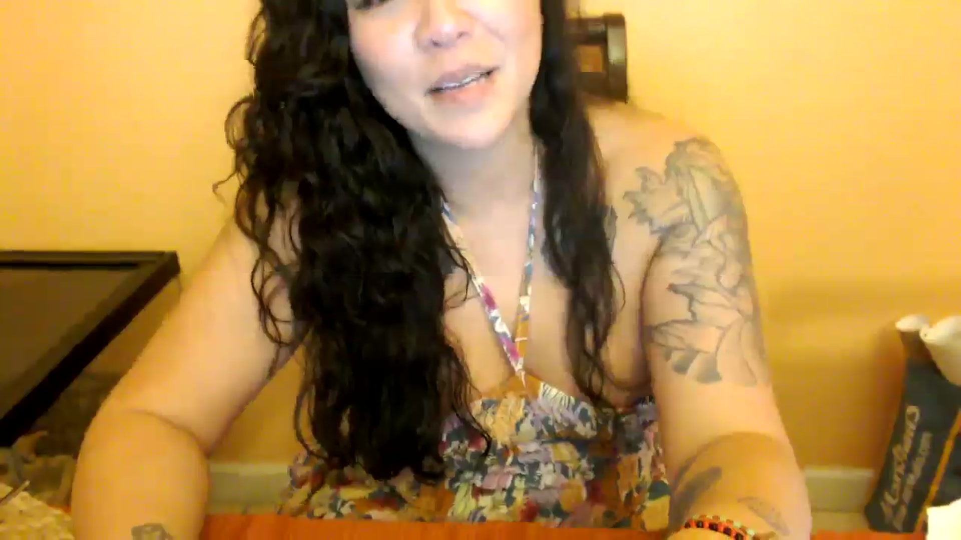 Gallery image thumbnail from MickaylaStar's myfreecams stream on, 01/22/2026, 03:25 image 17 of 20