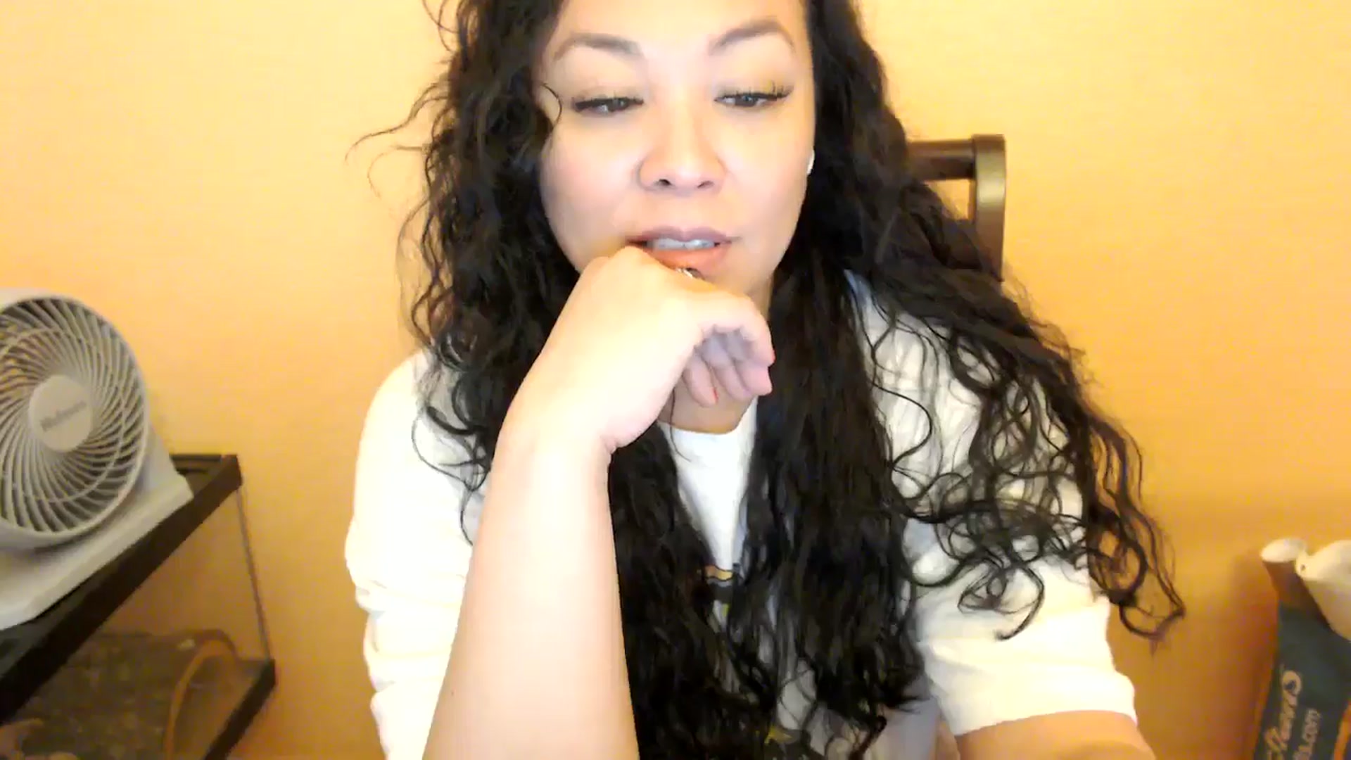 Gallery image thumbnail from MickaylaStar's myfreecams stream on, 01/22/2026, 17:45 image 13 of 20