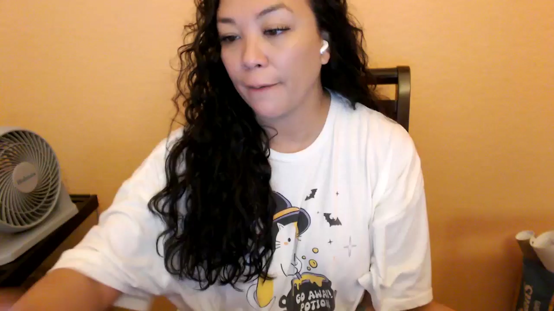 Gallery image thumbnail from MickaylaStar's myfreecams stream on, 01/22/2026, 17:45 image 6 of 20