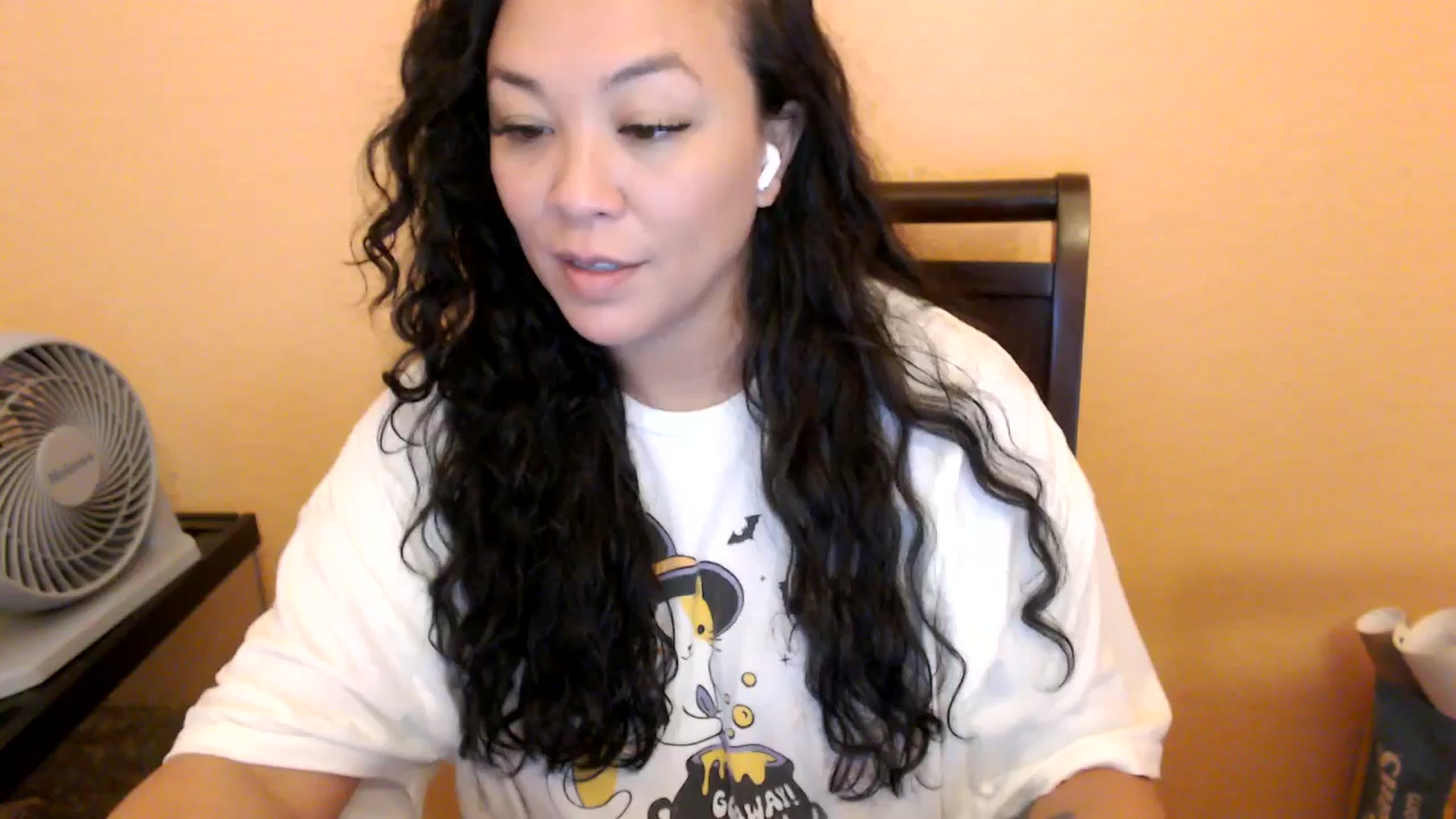 Gallery image thumbnail from MickaylaStar's myfreecams stream on, 01/22/2026, 18:45 image 13 of 20