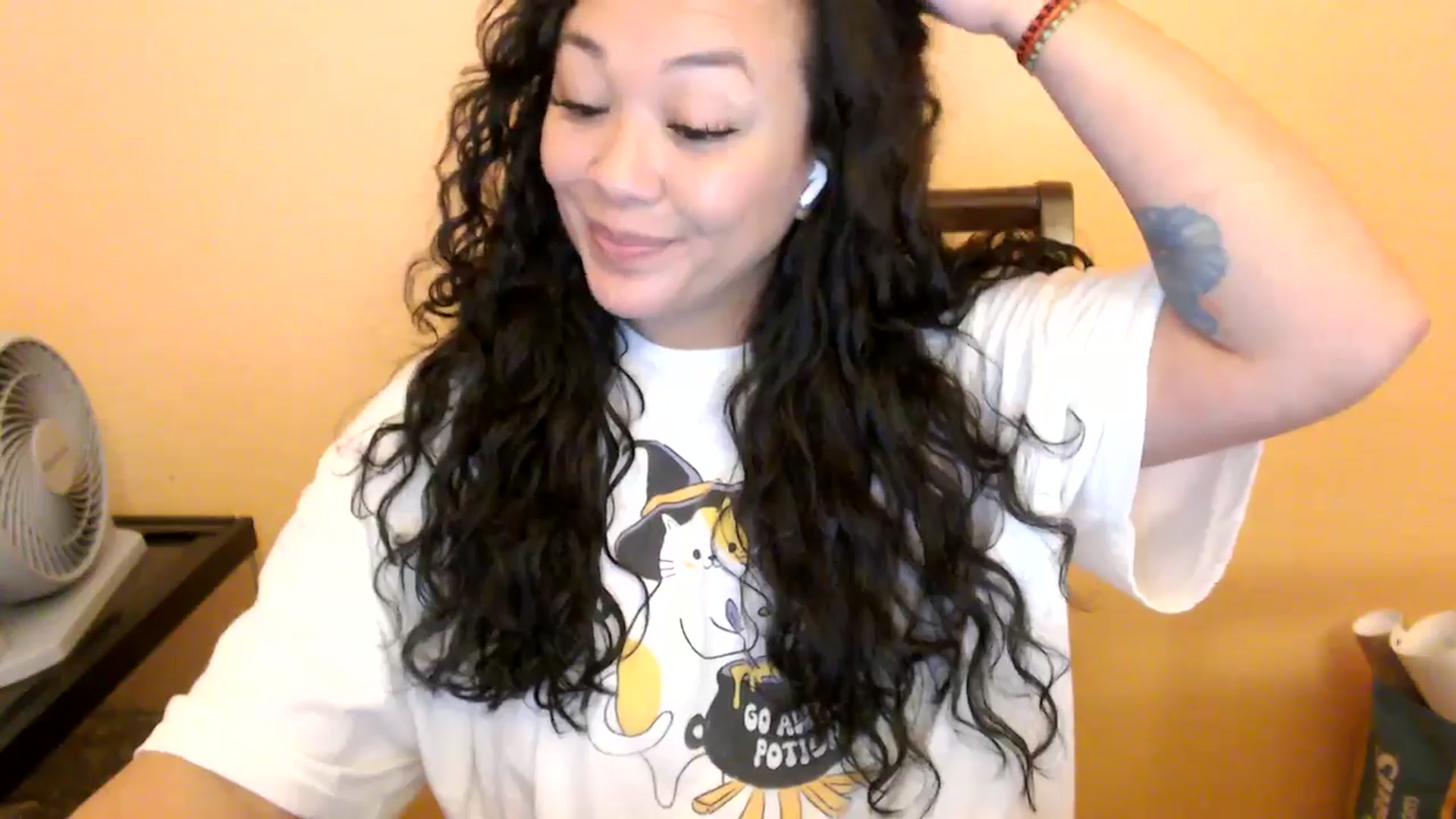 Gallery image thumbnail from MickaylaStar's myfreecams stream on, 01/22/2026, 19:09 image 16 of 20