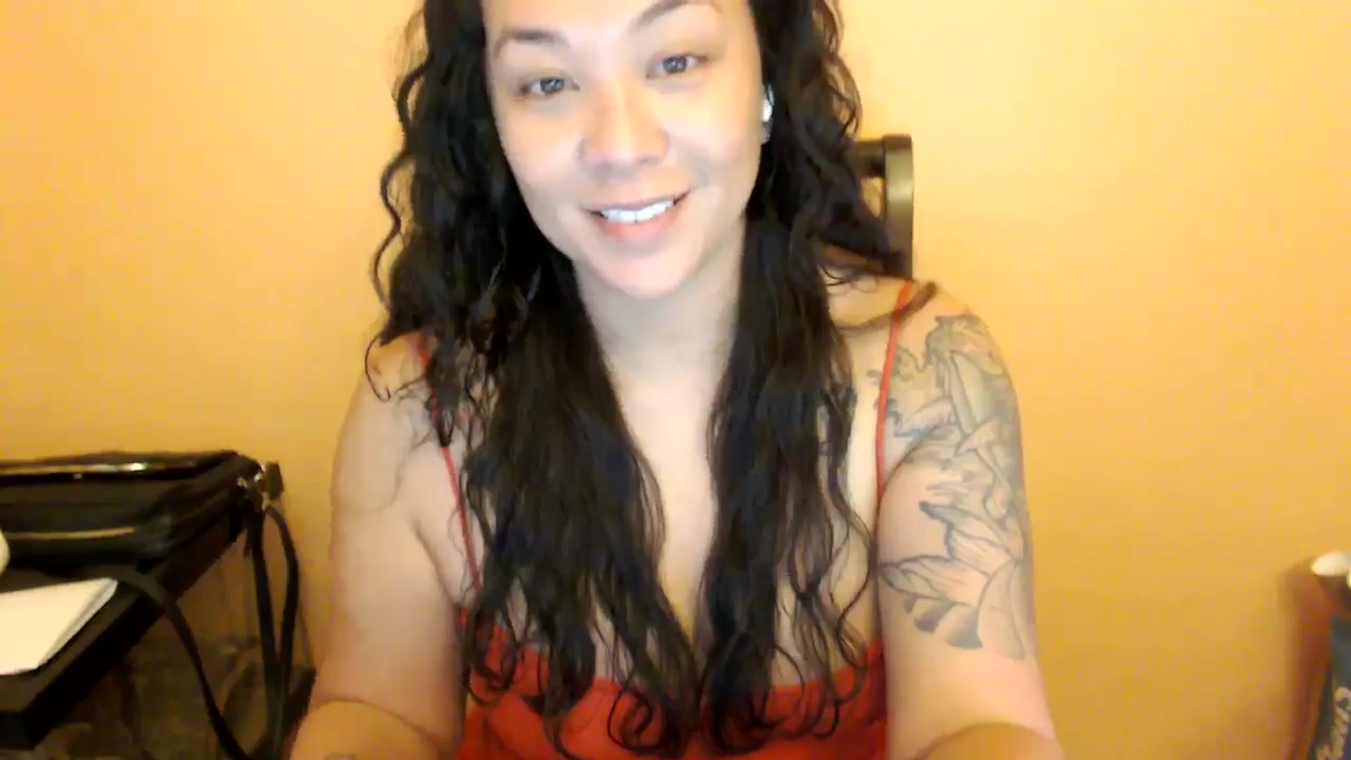 Gallery image thumbnail from MickaylaStar's myfreecams stream on, 01/25/2026, 24:09 image 5 of 20