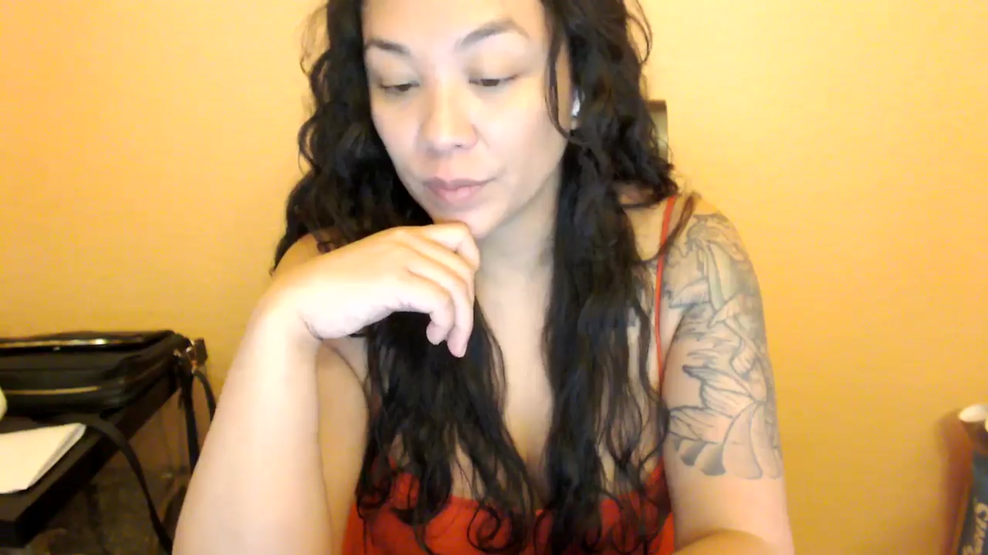 Gallery image thumbnail from MickaylaStar's myfreecams stream on, 01/25/2026, 24:09 image 4 of 20