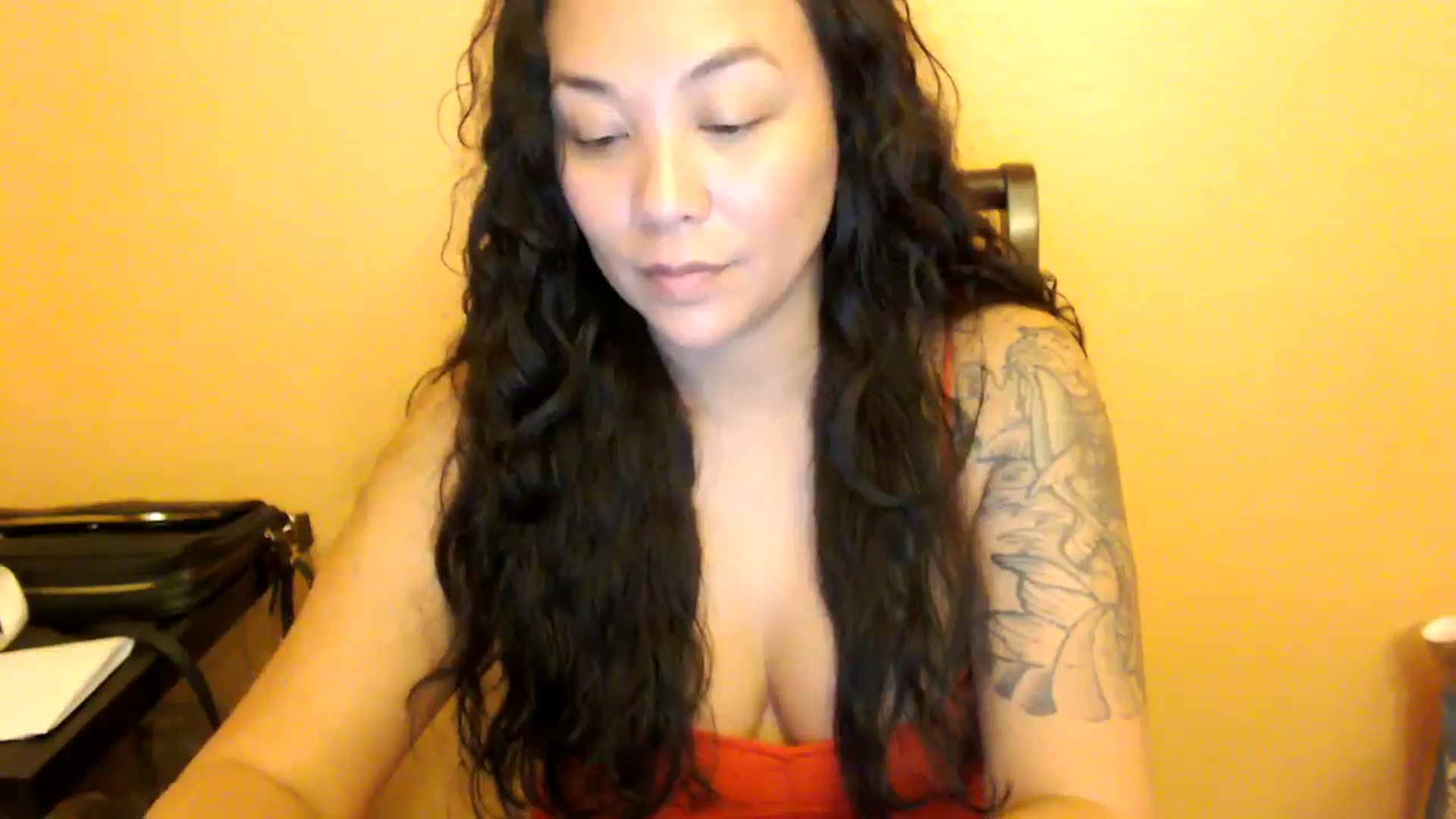 Gallery image thumbnail from MickaylaStar's myfreecams stream on, 01/25/2026, 01:12 image 10 of 20