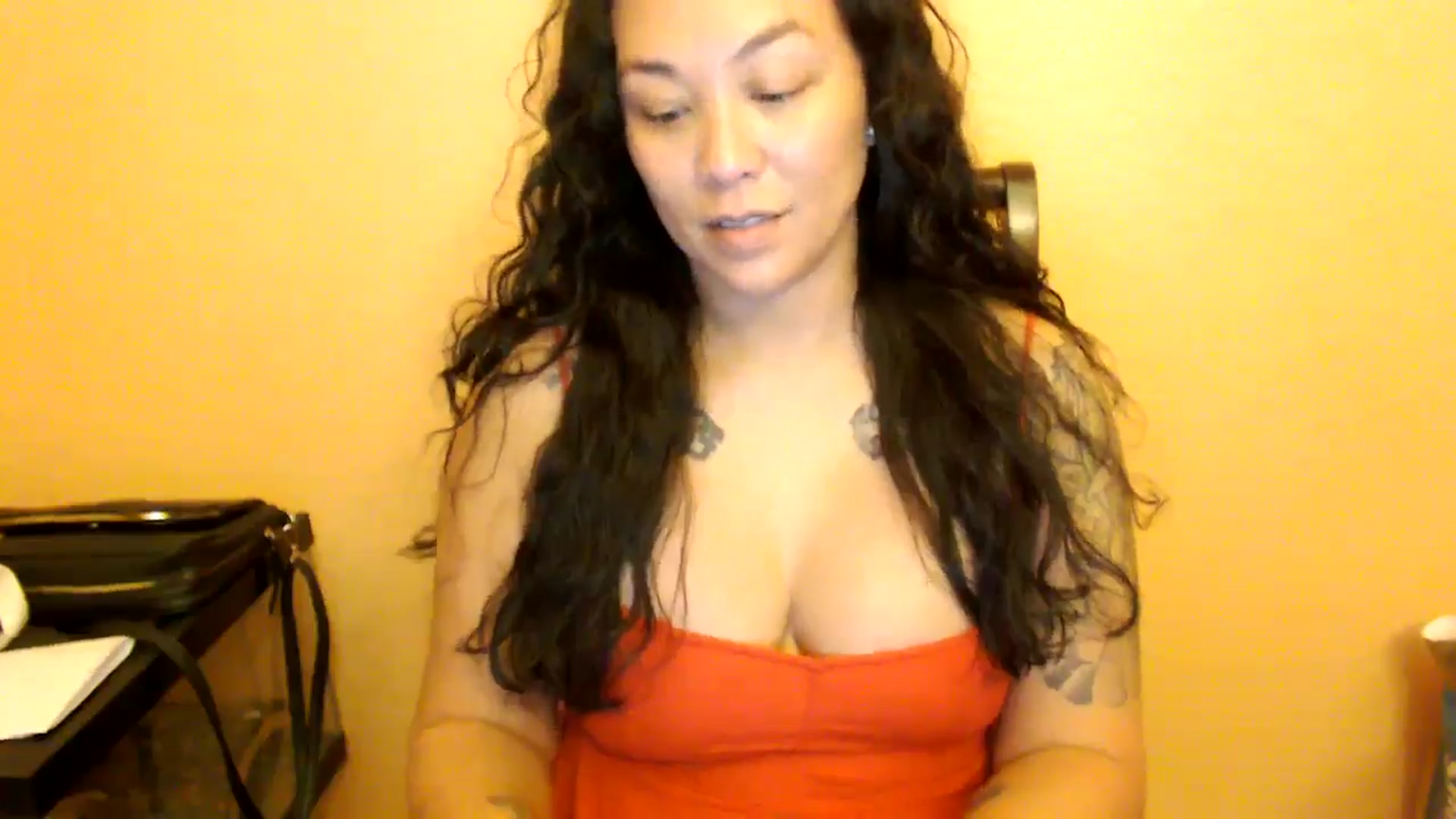 Gallery image thumbnail from MickaylaStar's myfreecams stream on, 01/25/2026, 01:12 image 18 of 20
