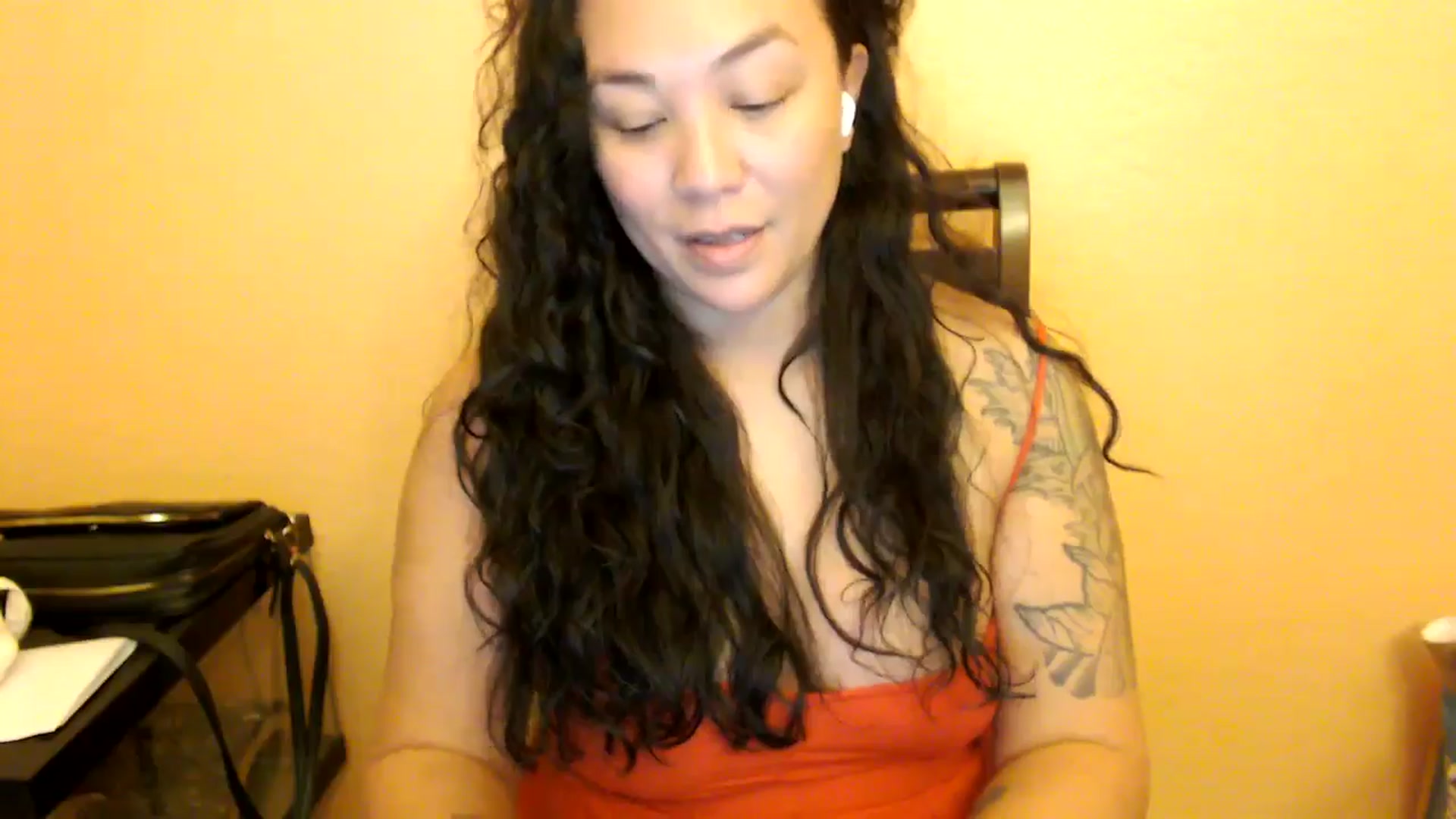 Gallery image thumbnail from MickaylaStar's myfreecams stream on, 01/25/2026, 02:48 image 8 of 20