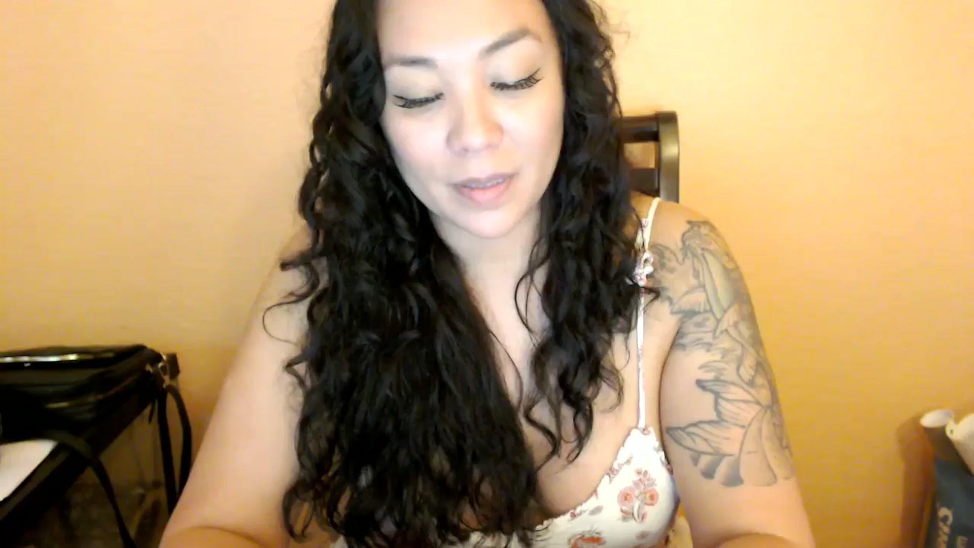Gallery image thumbnail from MickaylaStar's myfreecams stream on, 01/25/2026, 21:42 image 2 of 20