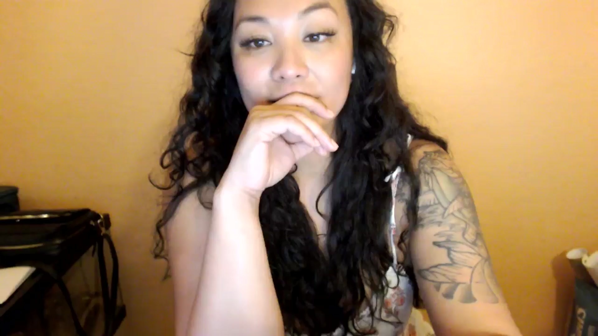Gallery image thumbnail from MickaylaStar's myfreecams stream on, 01/25/2026, 23:38 image 4 of 20