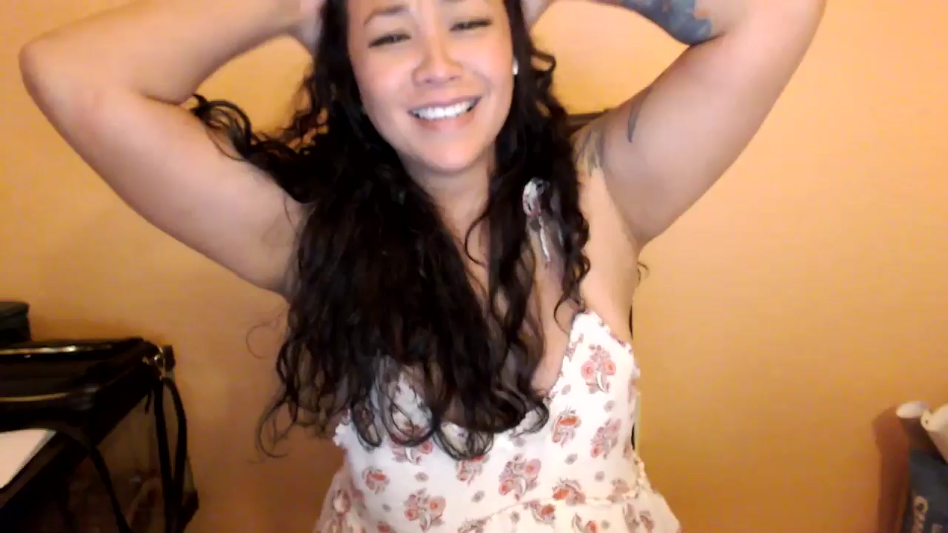 Gallery image thumbnail from MickaylaStar's myfreecams stream on, 01/25/2026, 23:38 image 1 of 20