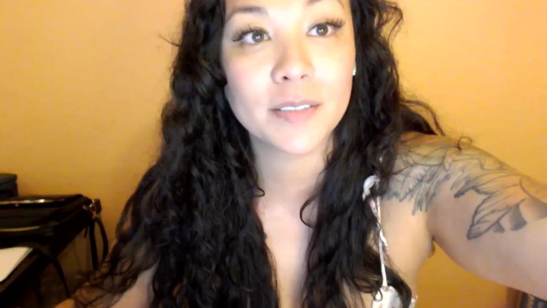 Gallery image thumbnail from MickaylaStar's myfreecams stream on, 01/25/2026, 23:38 image 3 of 20