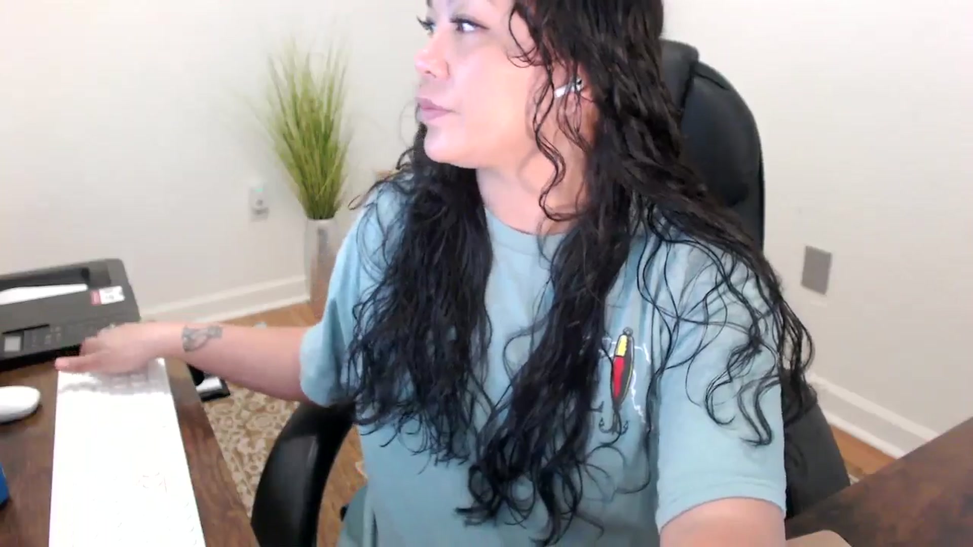 Gallery image thumbnail from MickaylaStar's myfreecams stream on, 01/26/2026, 18:36 image 4 of 20