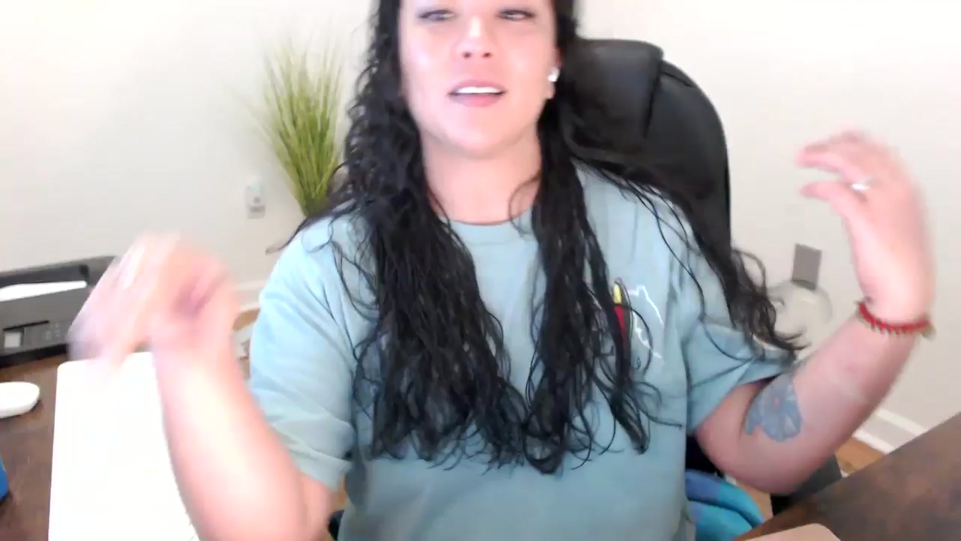 Gallery image thumbnail from MickaylaStar's myfreecams stream on, 01/26/2026, 18:36 image 1 of 20