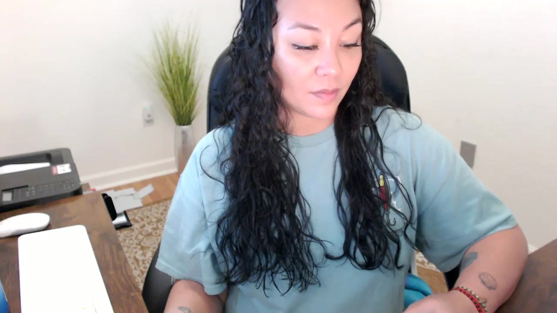 Gallery image thumbnail from MickaylaStar's myfreecams stream on, 01/26/2026, 18:36 image 17 of 20