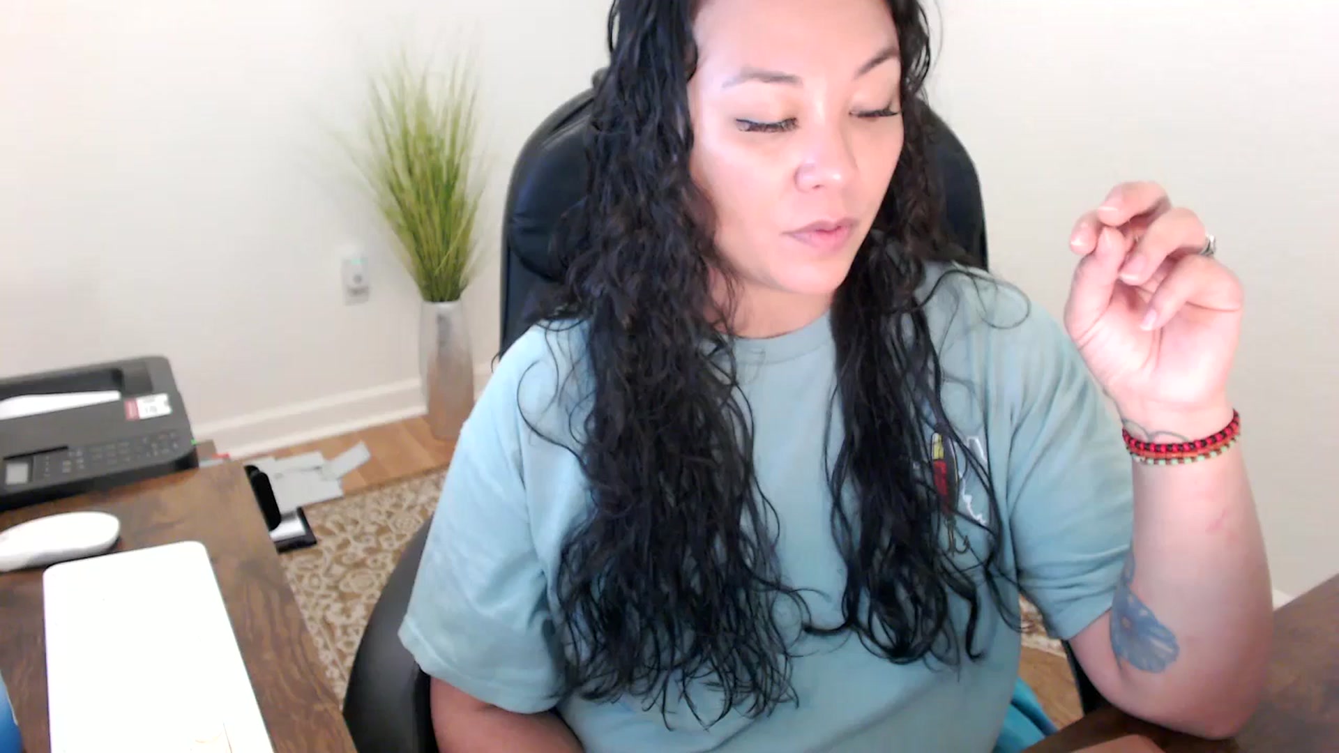 Gallery image thumbnail from MickaylaStar's myfreecams stream on, 01/26/2026, 18:36 image 18 of 20