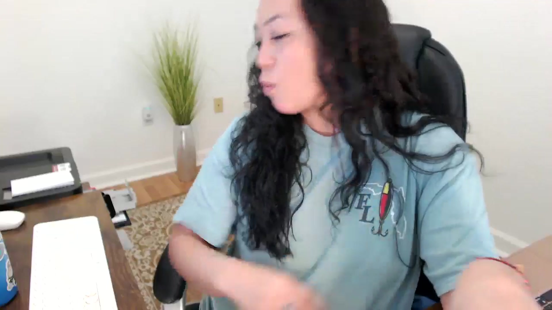 Gallery image thumbnail from MickaylaStar's myfreecams stream on, 01/26/2026, 20:16 image 9 of 20
