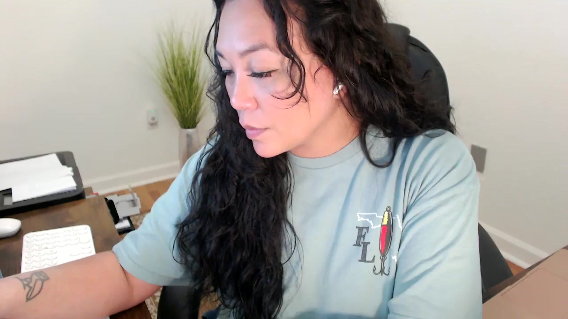 Gallery image thumbnail from MickaylaStar's myfreecams stream on, 01/26/2026, 21:34 image 6 of 20