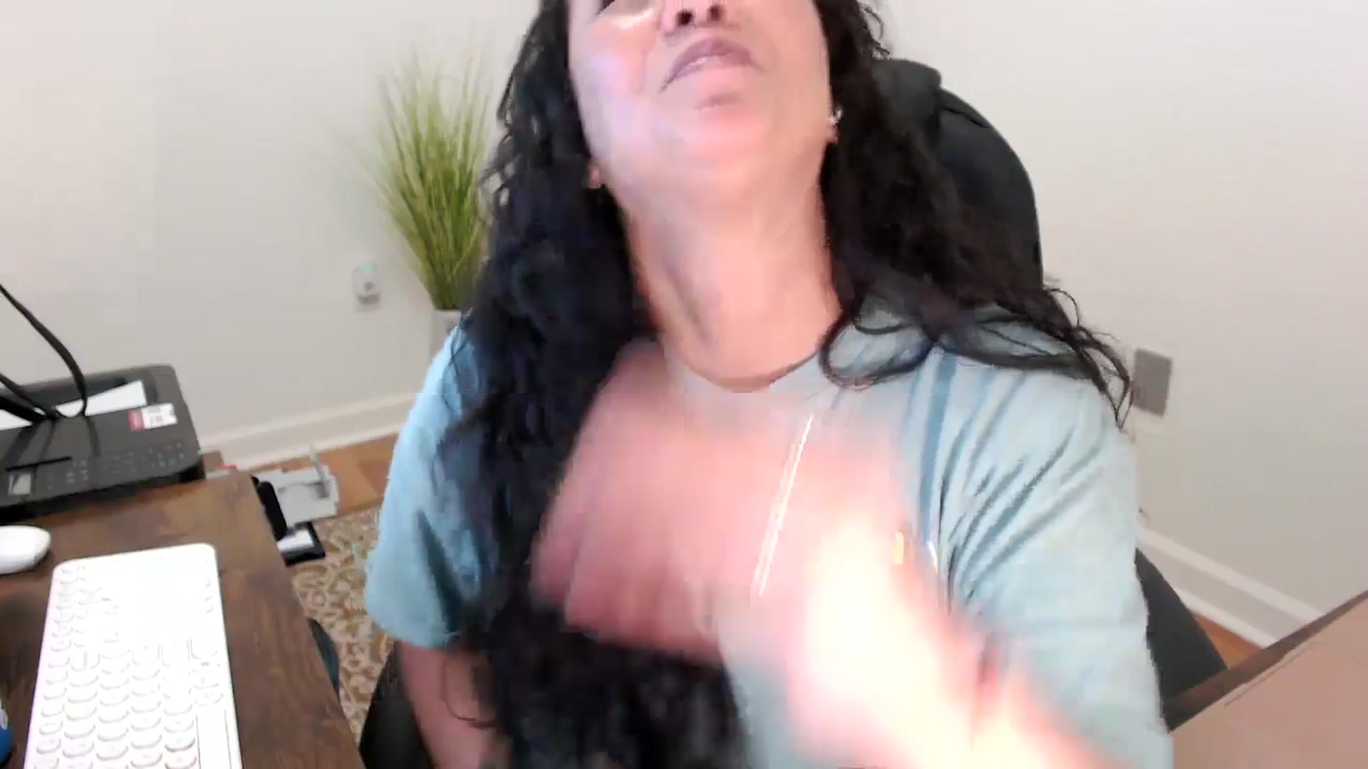 Gallery image thumbnail from MickaylaStar's myfreecams stream on, 01/26/2026, 21:34 image 16 of 20