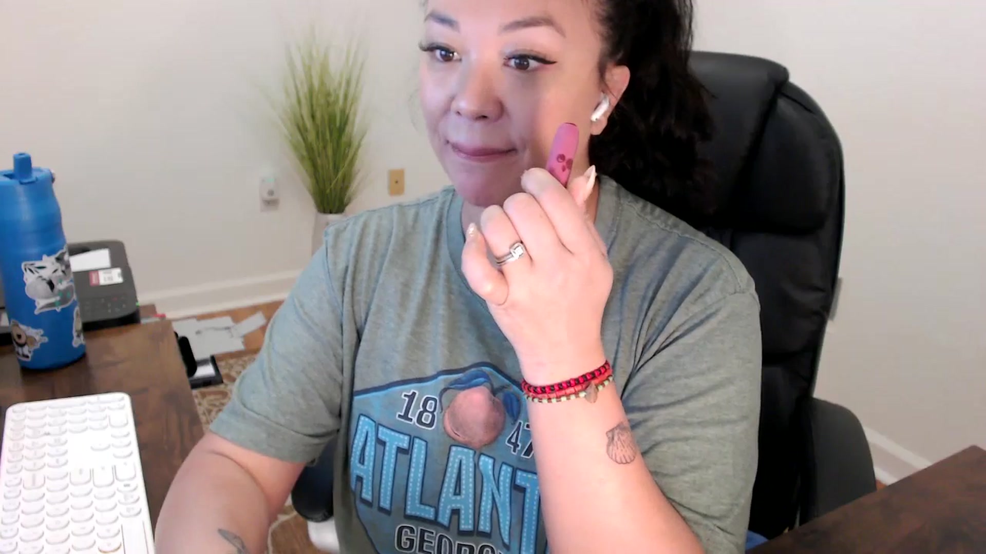 Gallery image thumbnail from MickaylaStar's myfreecams stream on, 01/28/2026, 18:00 image 9 of 20