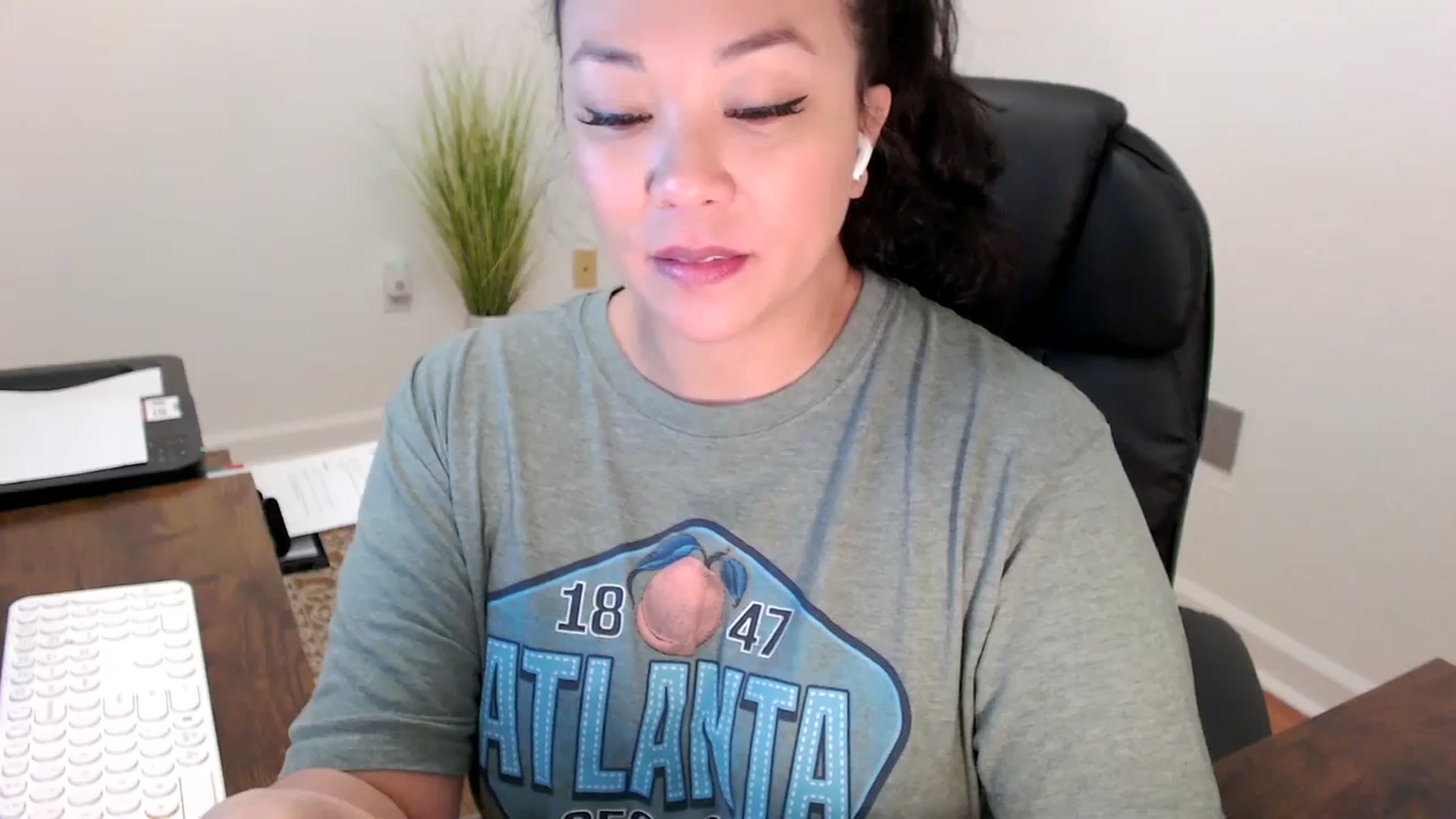 Gallery image thumbnail from MickaylaStar's myfreecams stream on, 01/28/2026, 18:00 image 19 of 20