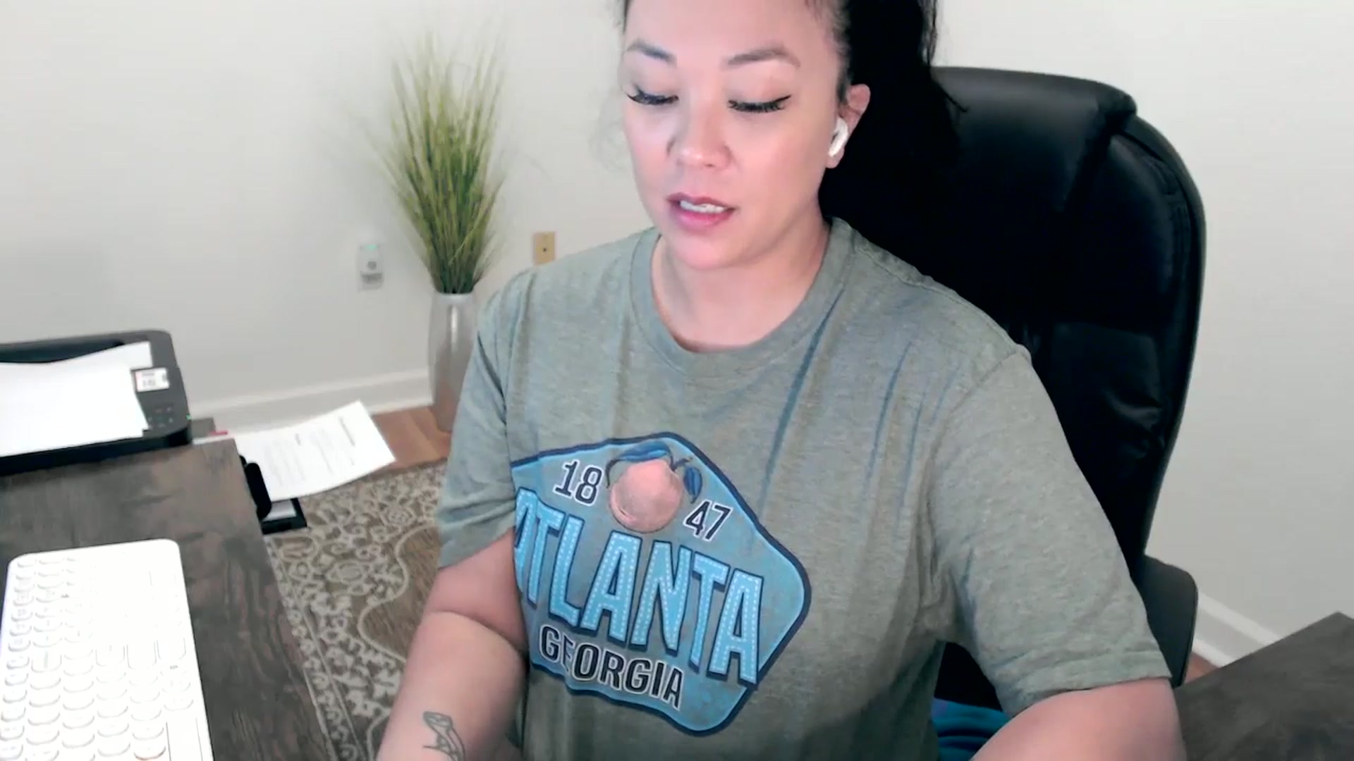 Gallery image thumbnail from MickaylaStar's myfreecams stream on, 01/28/2026, 18:20 image 13 of 20