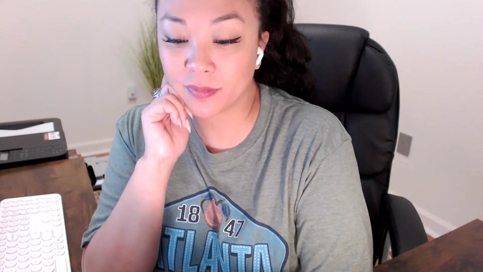 Gallery image thumbnail from MickaylaStar's myfreecams stream on, 01/28/2026, 18:53 image 10 of 20