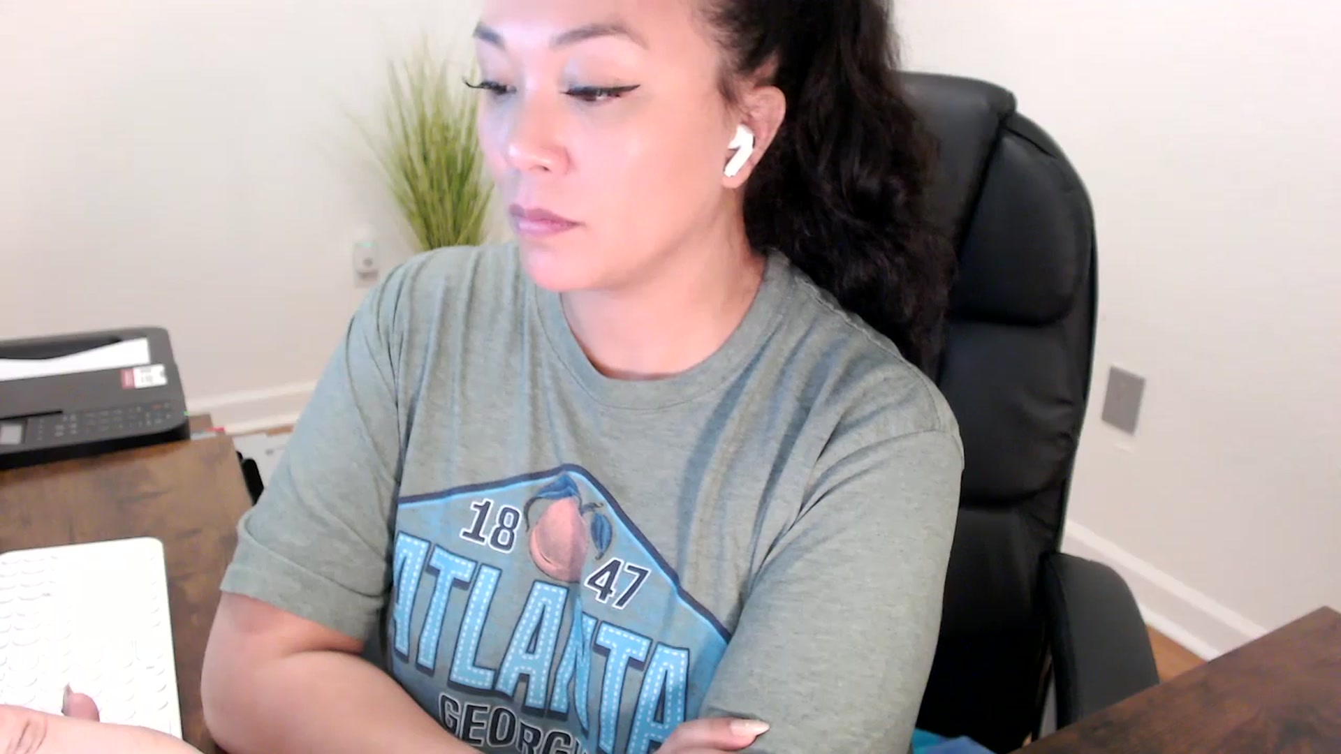 Gallery image thumbnail from MickaylaStar's myfreecams stream on, 01/28/2026, 19:28 image 9 of 20