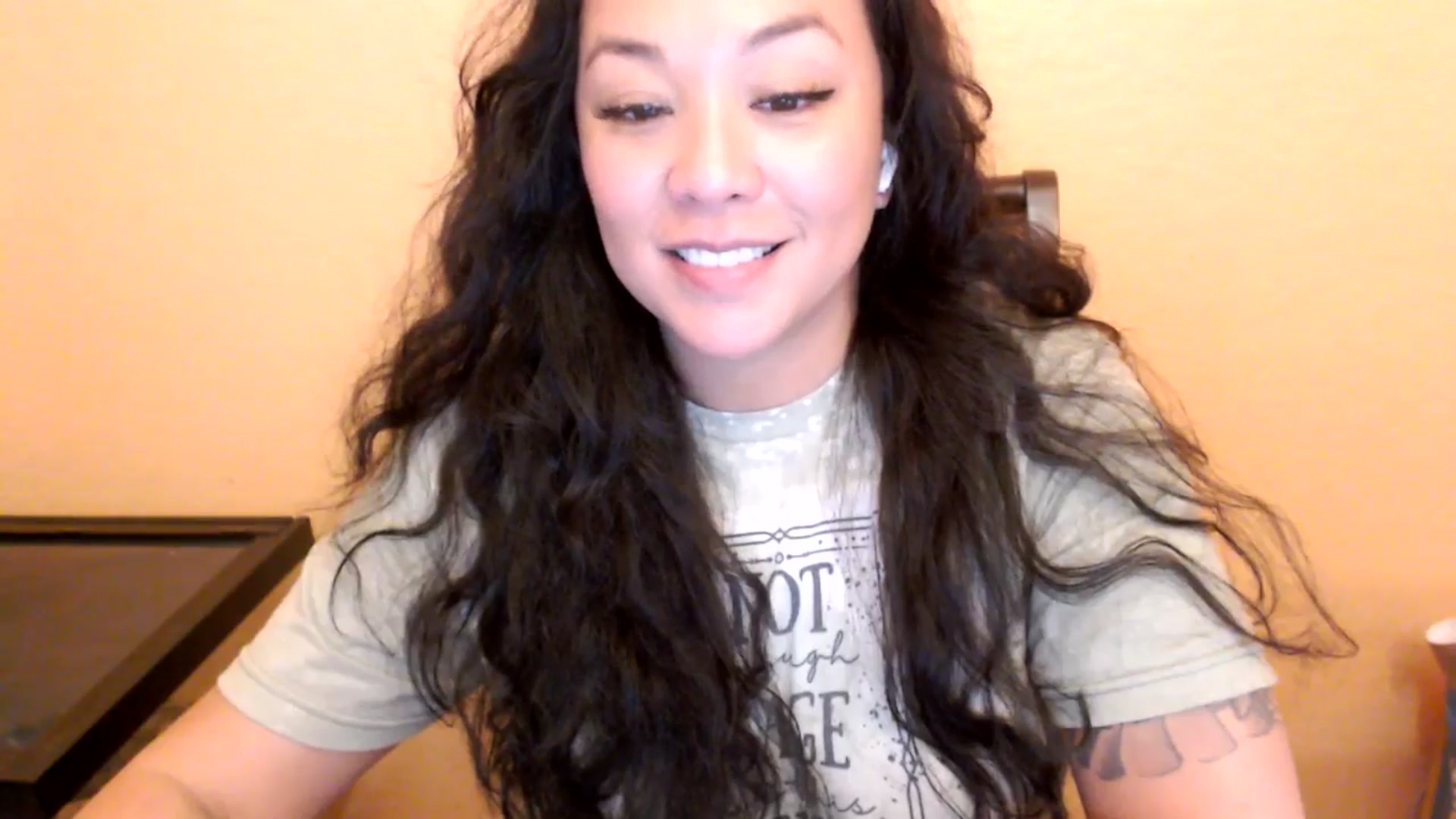 Gallery image thumbnail from MickaylaStar's myfreecams stream on, 01/28/2026, 21:42 image 17 of 20