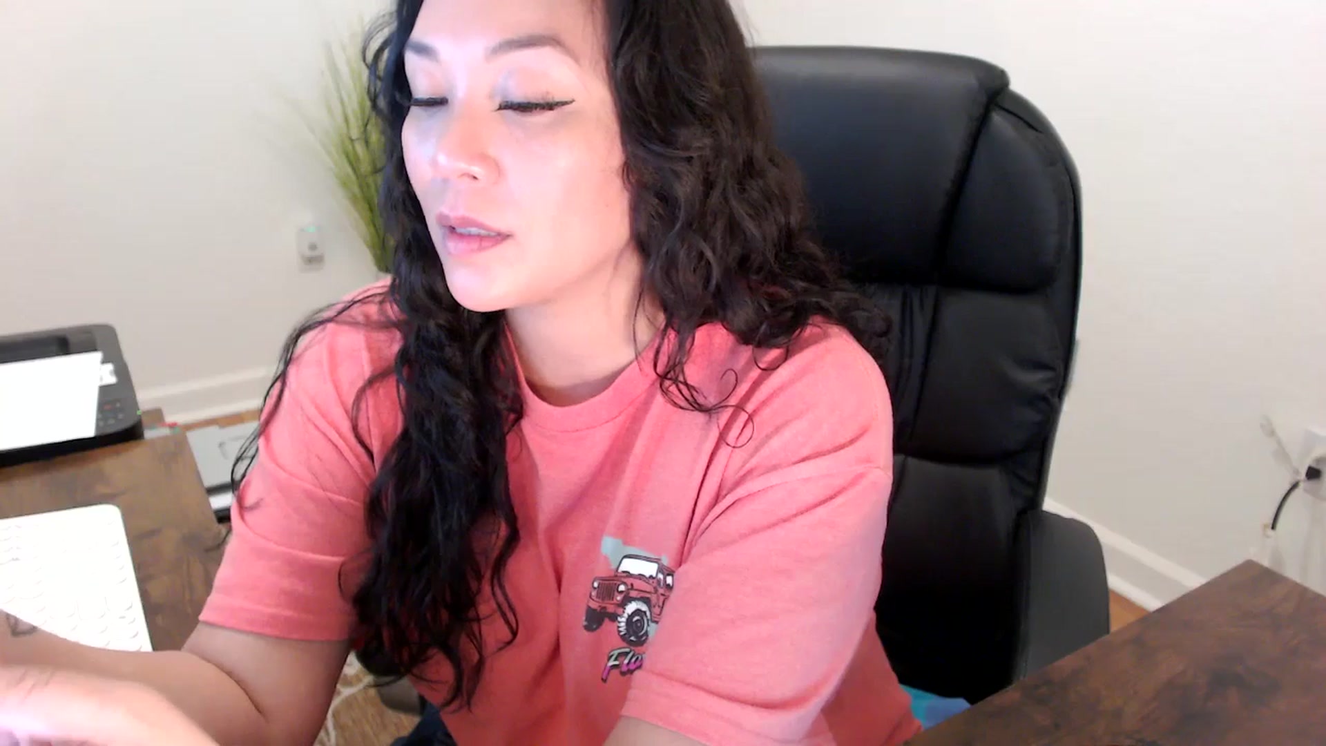 Gallery image thumbnail from MickaylaStar's myfreecams stream on, 01/29/2026, 16:42 image 6 of 20