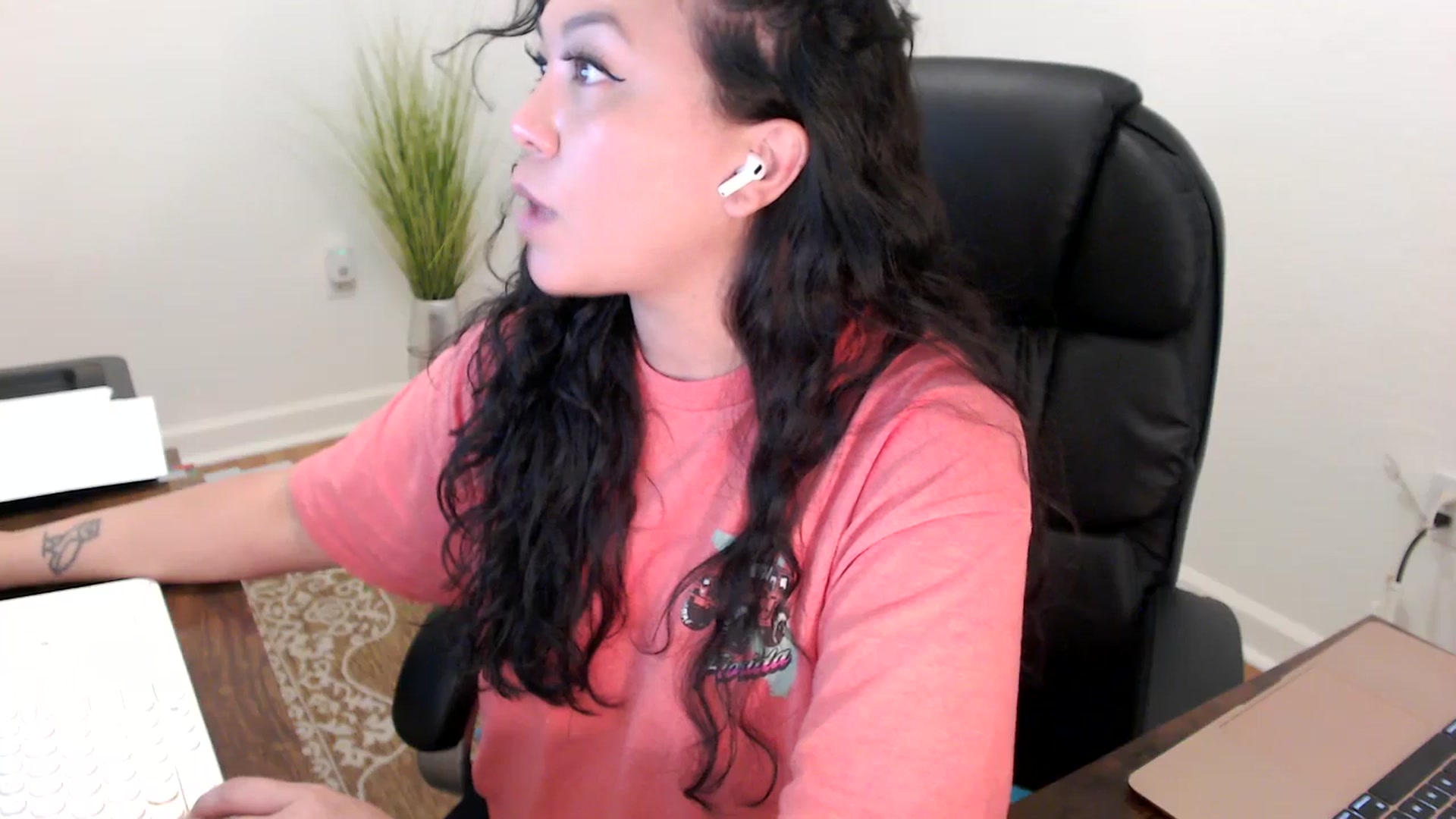 Gallery image thumbnail from MickaylaStar's myfreecams stream on, 01/29/2026, 17:12 image 20 of 20