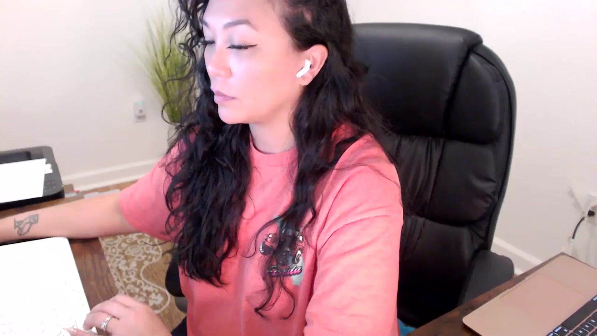 Gallery image thumbnail from MickaylaStar's myfreecams stream on, 01/29/2026, 17:12 image 13 of 20