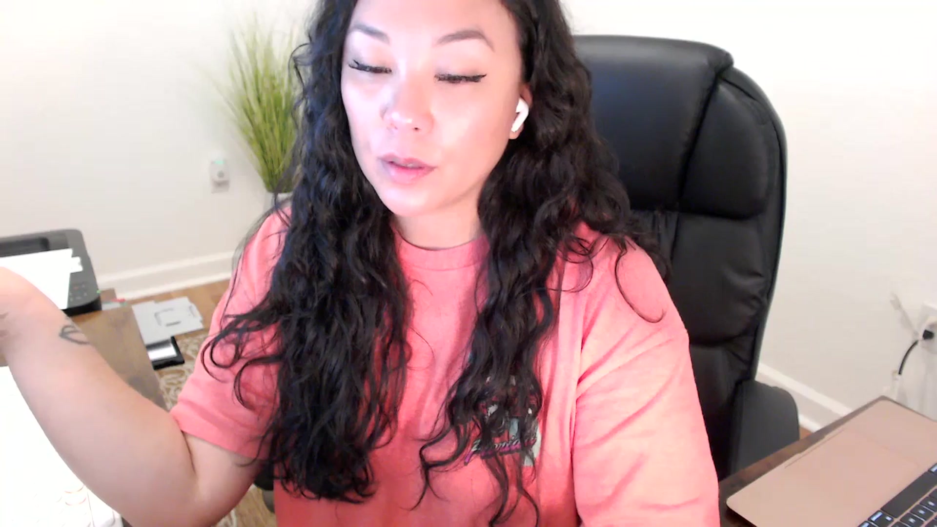 Gallery image thumbnail from MickaylaStar's myfreecams stream on, 01/29/2026, 17:12 image 4 of 20
