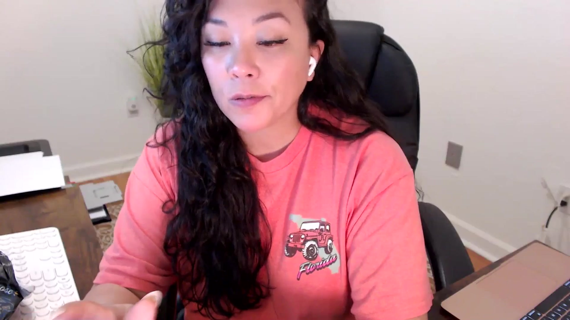 Gallery image thumbnail from MickaylaStar's myfreecams stream on, 01/29/2026, 17:35 image 11 of 20