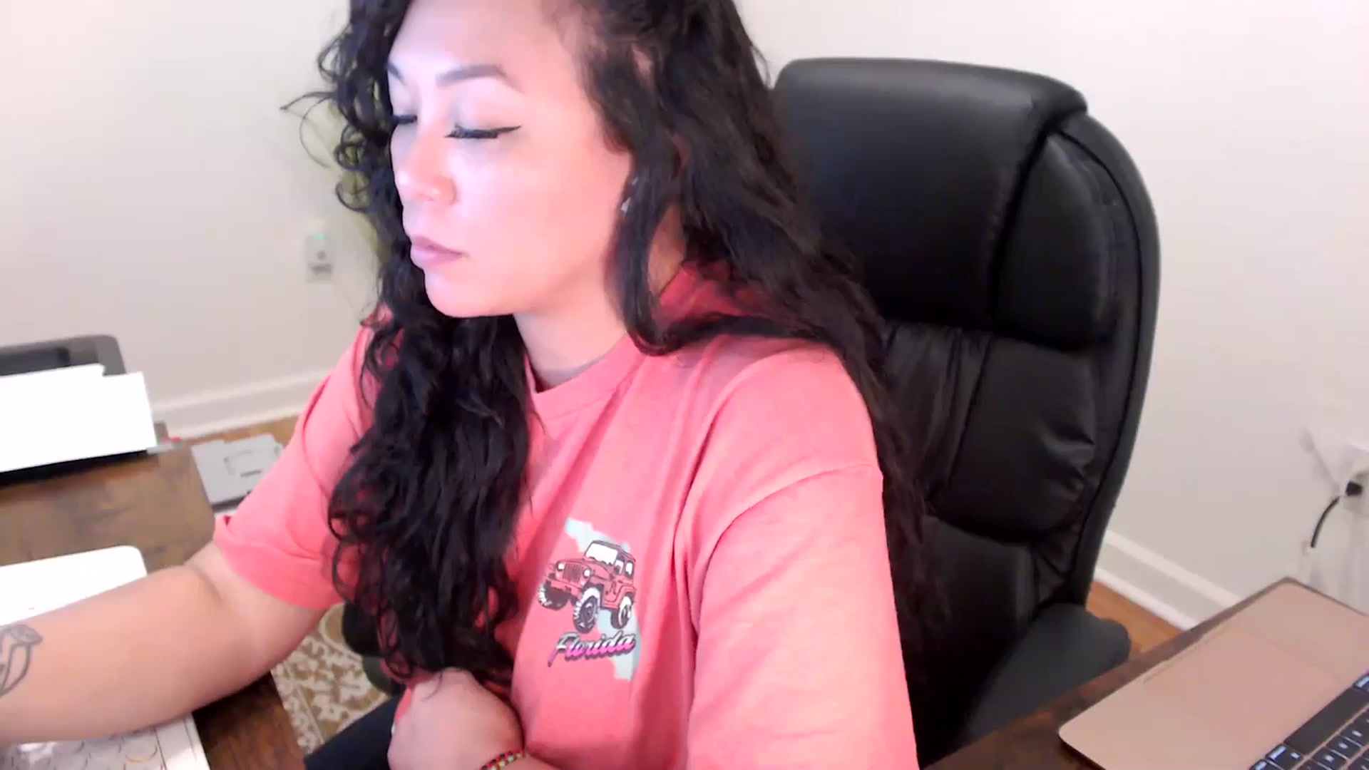 Gallery image thumbnail from MickaylaStar's myfreecams stream on, 01/29/2026, 17:35 image 6 of 20