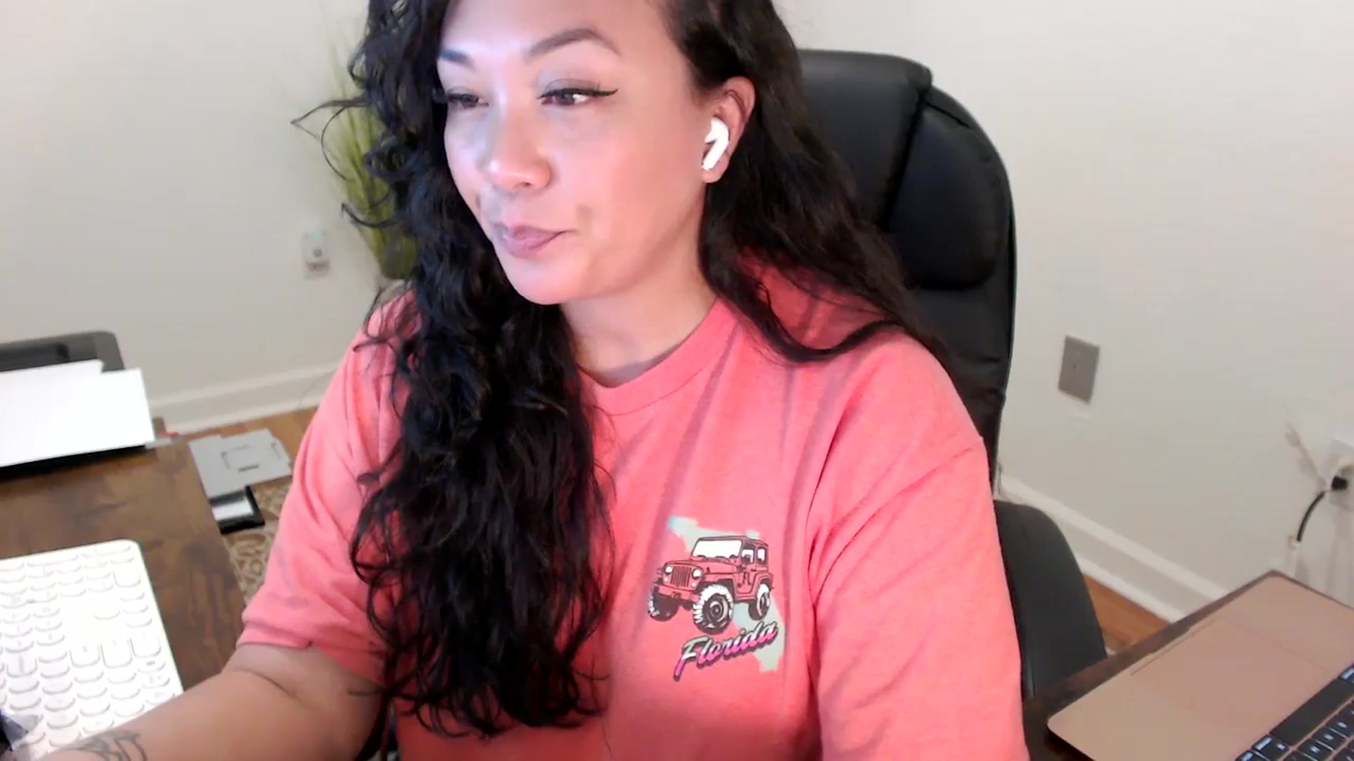 Gallery image thumbnail from MickaylaStar's myfreecams stream on, 01/29/2026, 17:35 image 14 of 20