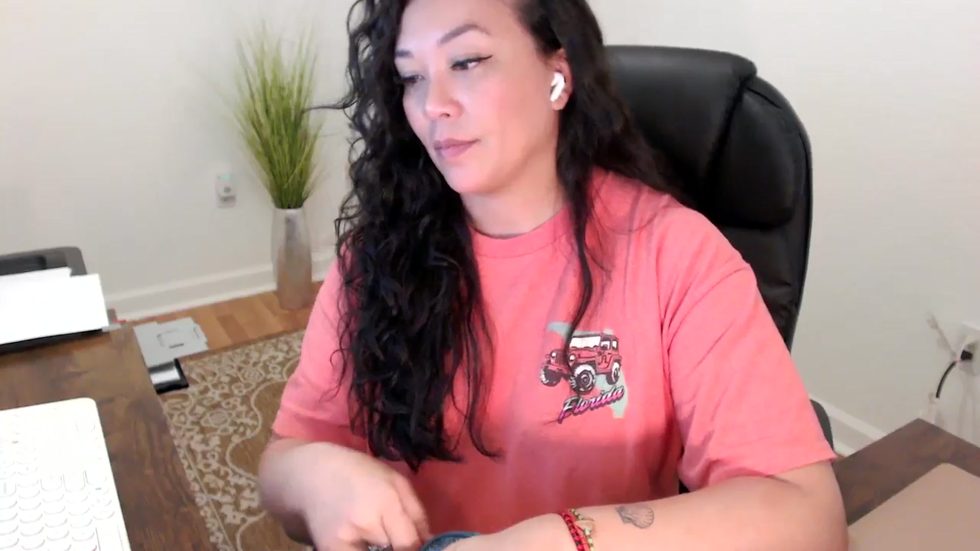 Gallery image thumbnail from MickaylaStar's myfreecams stream on, 01/29/2026, 18:07 image 5 of 20