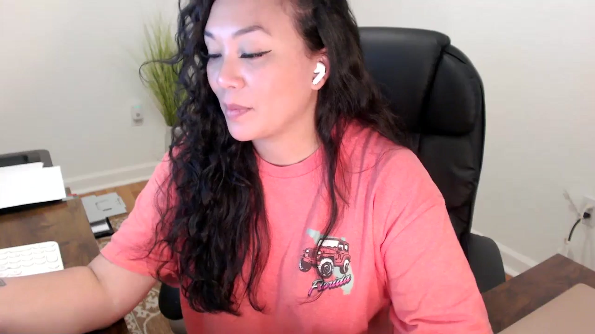 Gallery image thumbnail from MickaylaStar's myfreecams stream on, 01/29/2026, 18:07 image 3 of 20