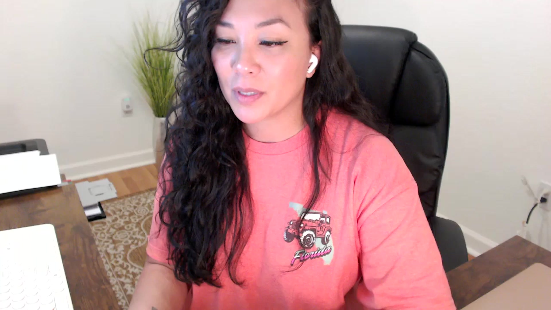 Gallery image thumbnail from MickaylaStar's myfreecams stream on, 01/29/2026, 18:07 image 2 of 20