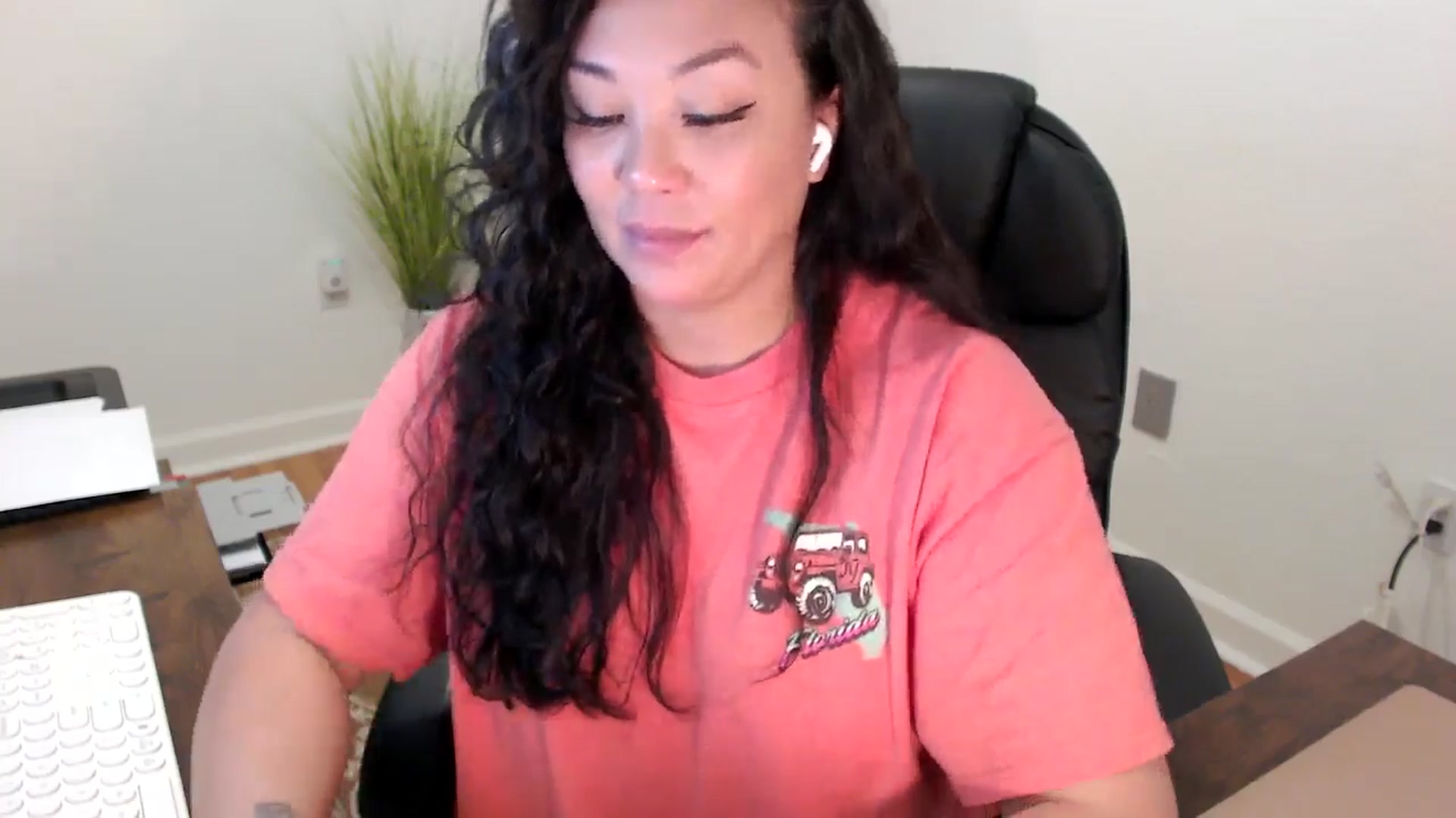 Gallery image thumbnail from MickaylaStar's myfreecams stream on, 01/29/2026, 18:07 image 18 of 20