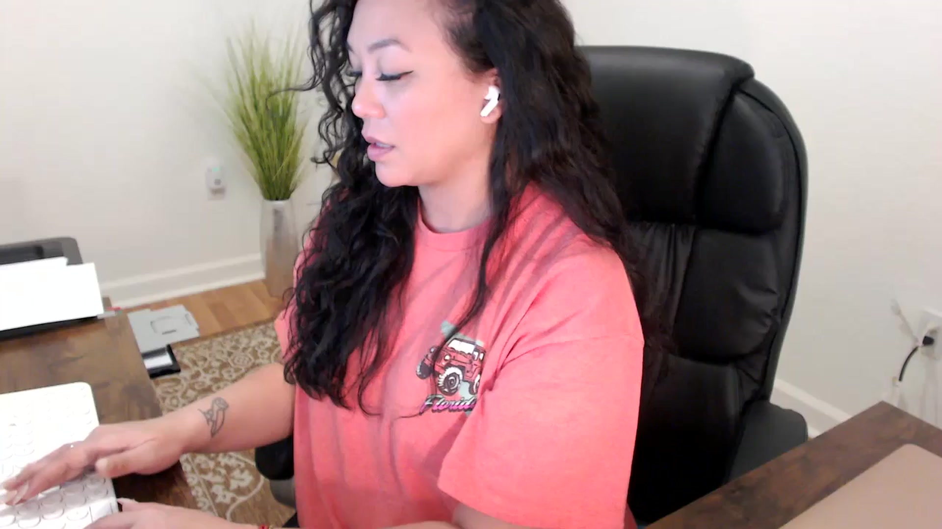 Gallery image thumbnail from MickaylaStar's myfreecams stream on, 01/29/2026, 18:07 image 15 of 20
