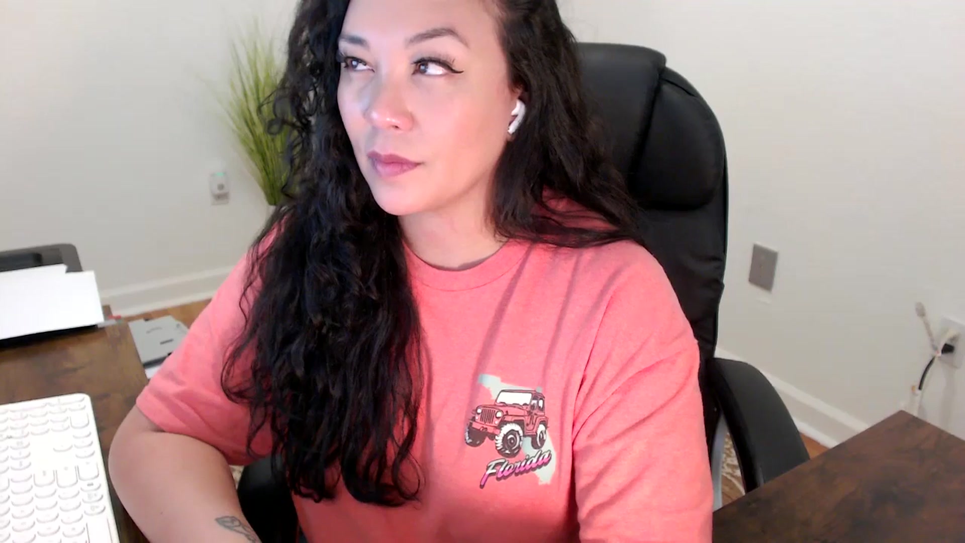 Gallery image thumbnail from MickaylaStar's myfreecams stream on, 01/29/2026, 18:50 image 4 of 20