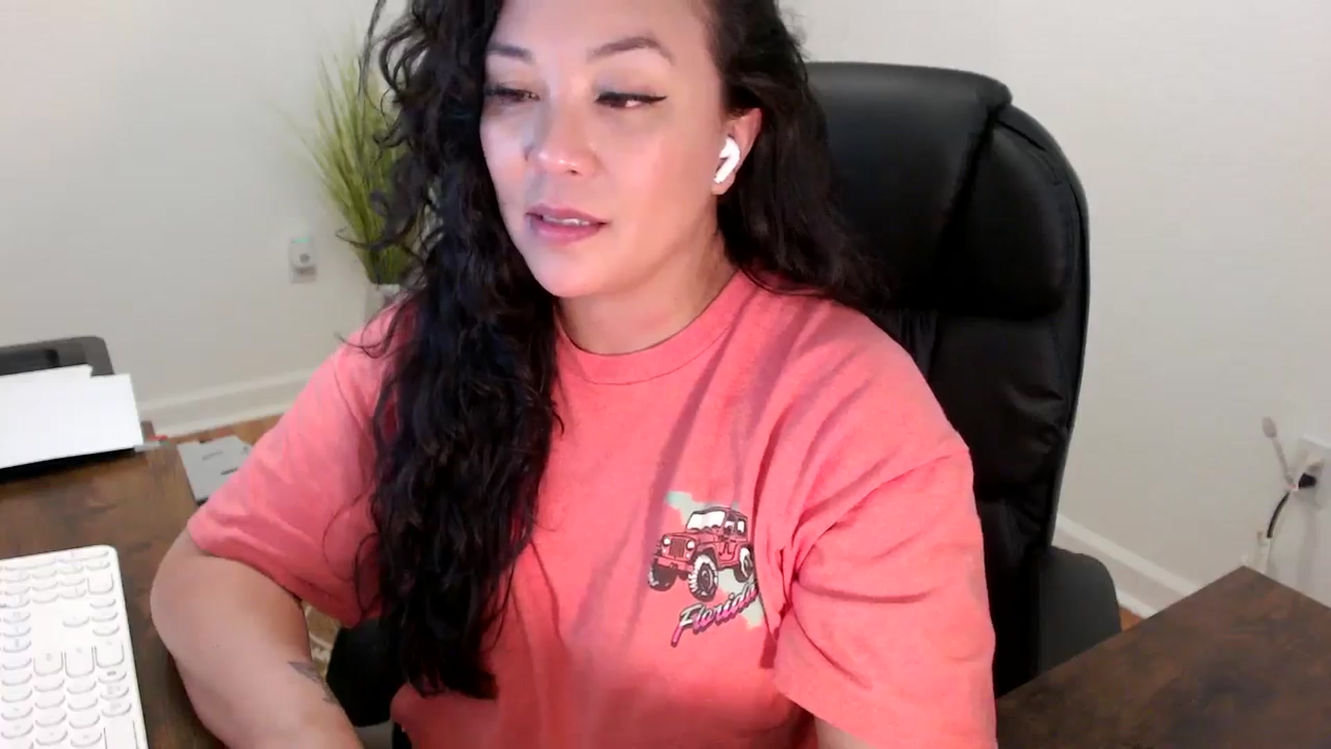 Gallery image thumbnail from MickaylaStar's myfreecams stream on, 01/29/2026, 18:50 image 20 of 20