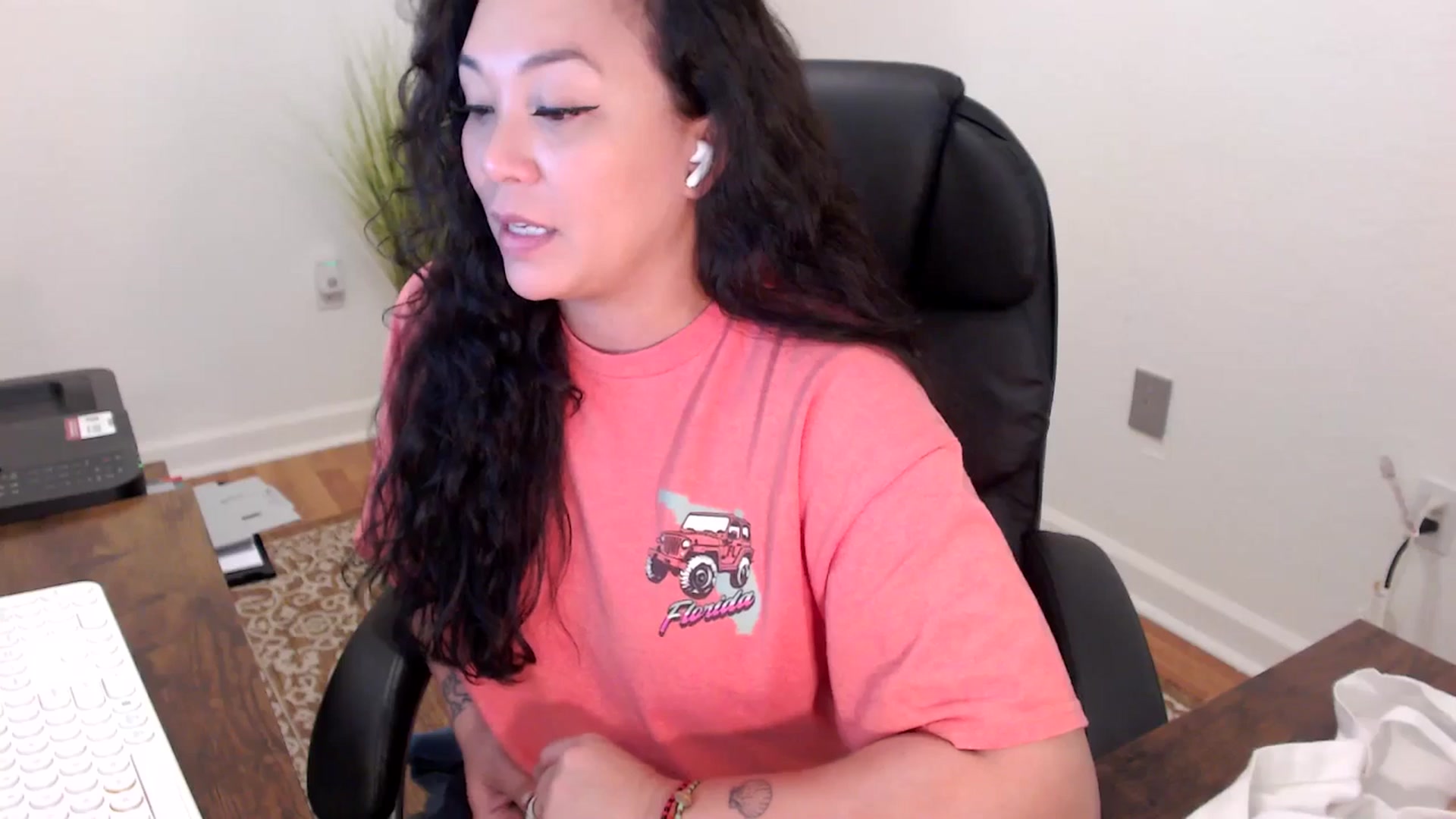 Gallery image thumbnail from MickaylaStar's myfreecams stream on, 01/29/2026, 20:38 image 3 of 20