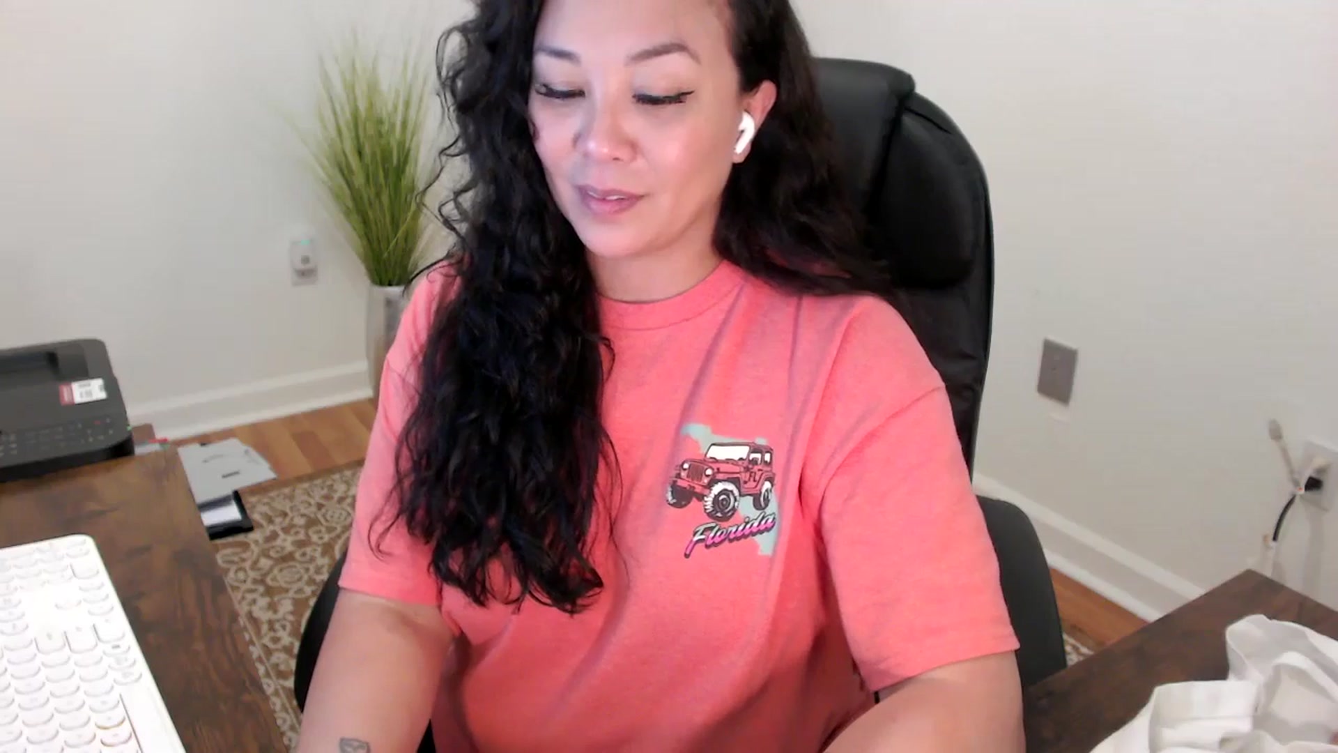 Gallery image thumbnail from MickaylaStar's myfreecams stream on, 01/29/2026, 20:38 image 16 of 20