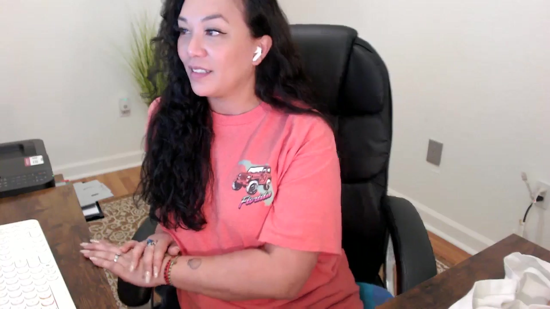 Gallery image thumbnail from MickaylaStar's myfreecams stream on, 01/29/2026, 20:38 image 19 of 20