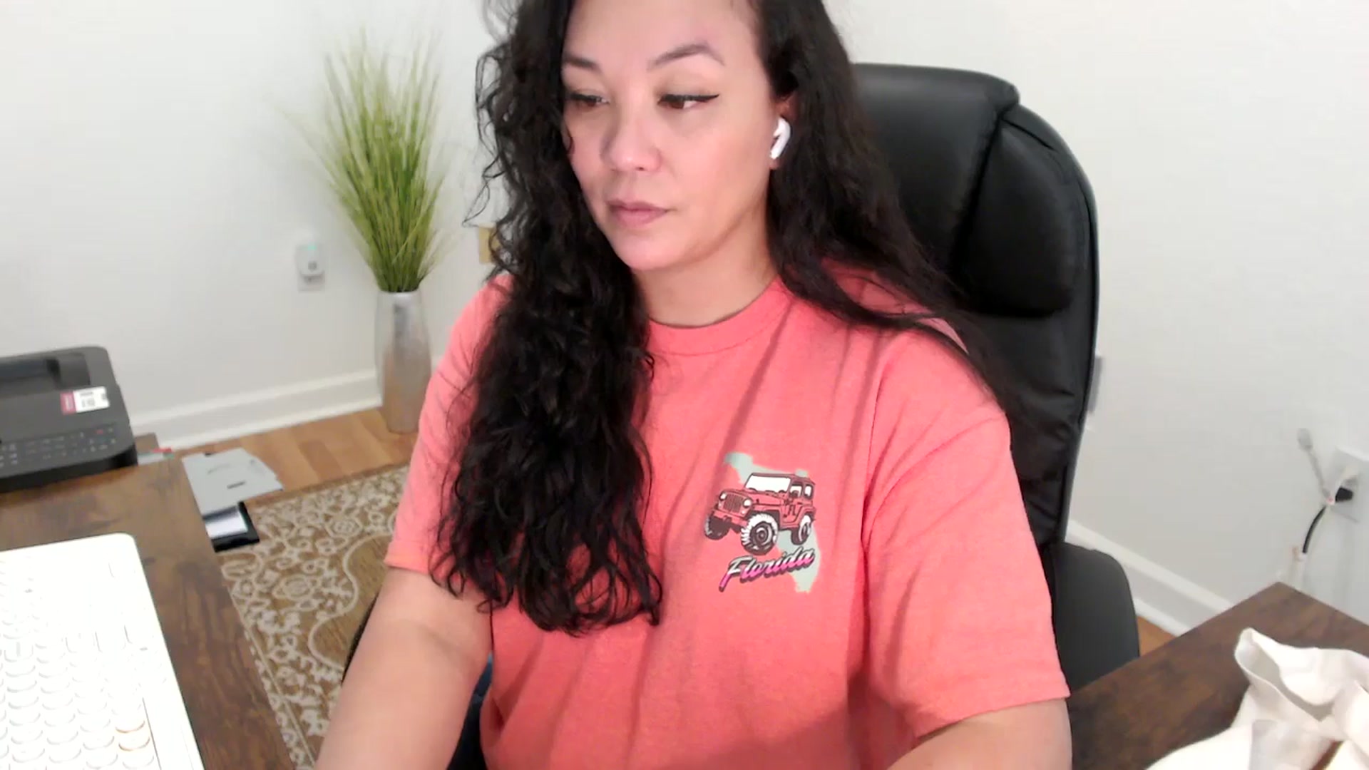 Gallery image thumbnail from MickaylaStar's myfreecams stream on, 01/29/2026, 21:20 image 17 of 20