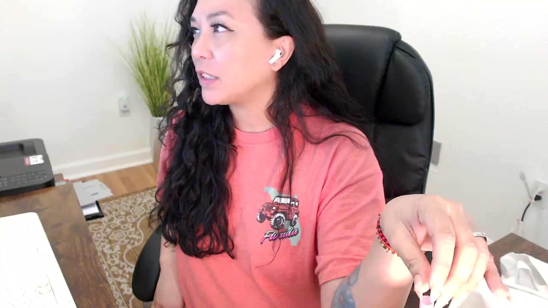 Gallery image thumbnail from MickaylaStar's myfreecams stream on, 01/29/2026, 21:20 image 5 of 20