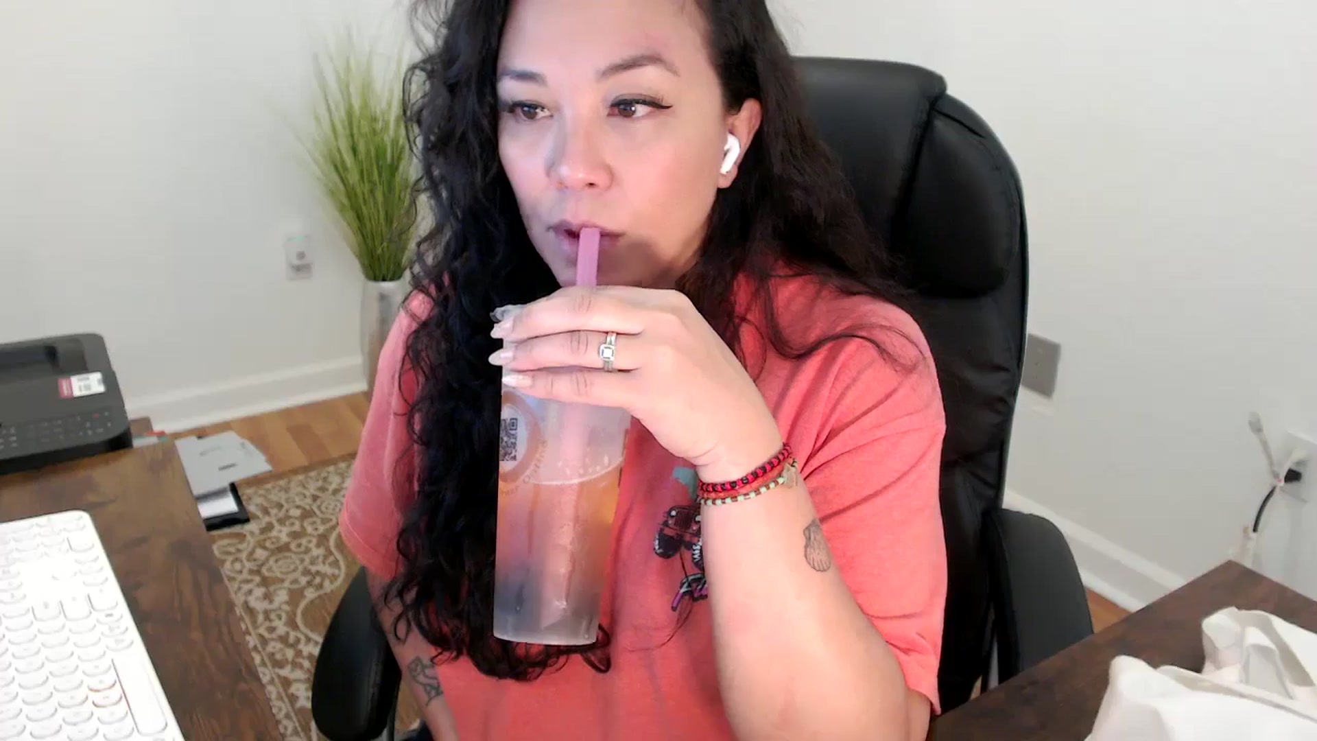 Gallery image thumbnail from MickaylaStar's myfreecams stream on, 01/29/2026, 21:20 image 10 of 20