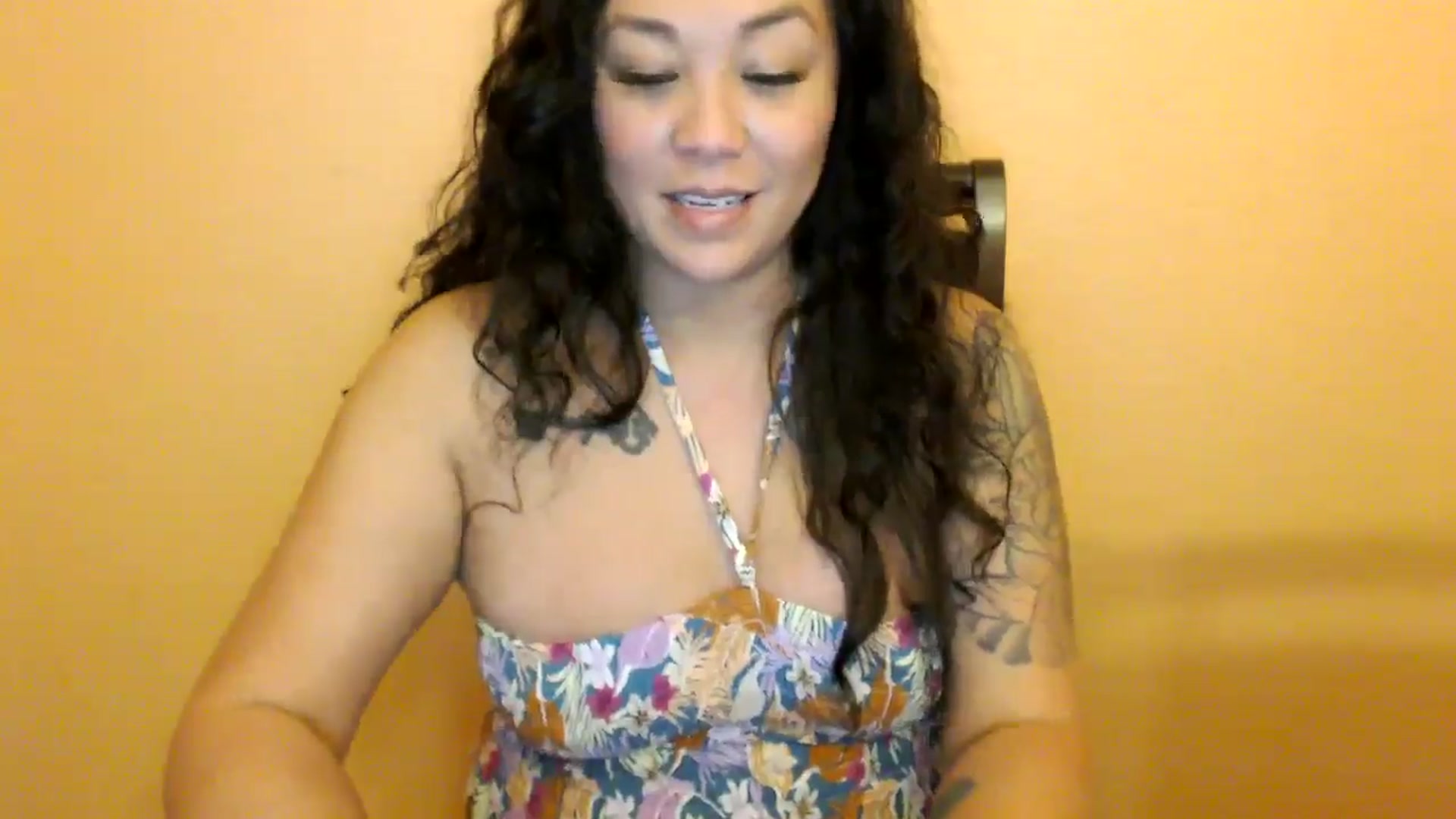 Gallery image thumbnail from MickaylaStar's myfreecams stream on, 01/31/2026, 23:17 image 20 of 20