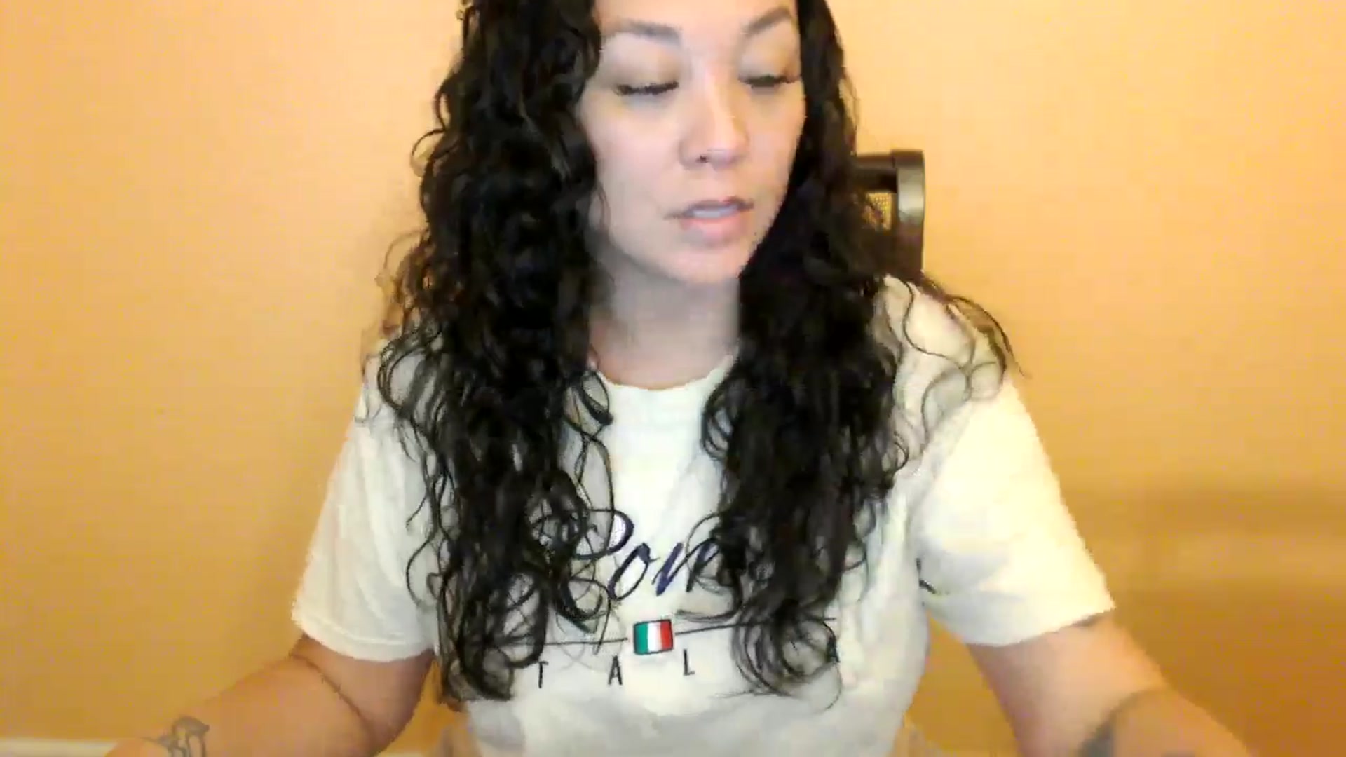Gallery image thumbnail from MickaylaStar's myfreecams stream on, 02/02/2026, 02:20 image 17 of 20