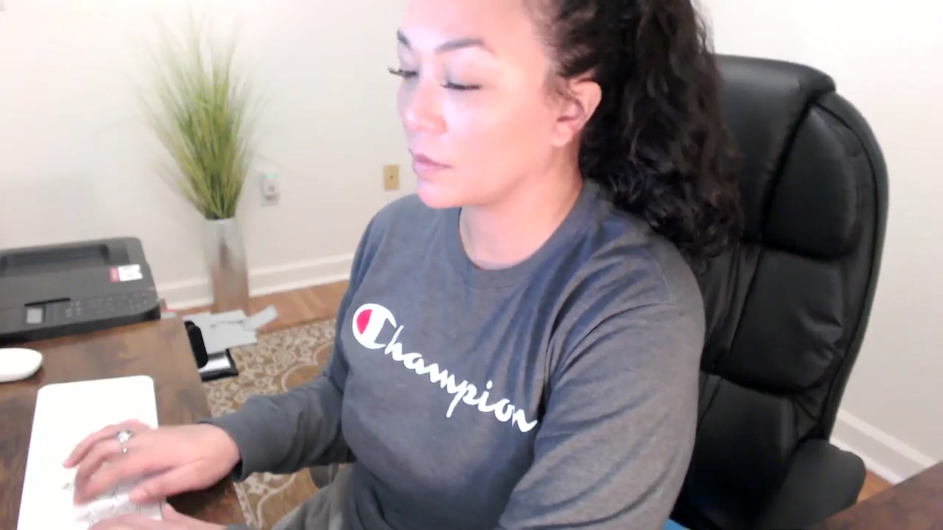 Gallery image thumbnail from MickaylaStar's myfreecams stream on, 02/03/2026, 20:07 image 19 of 20